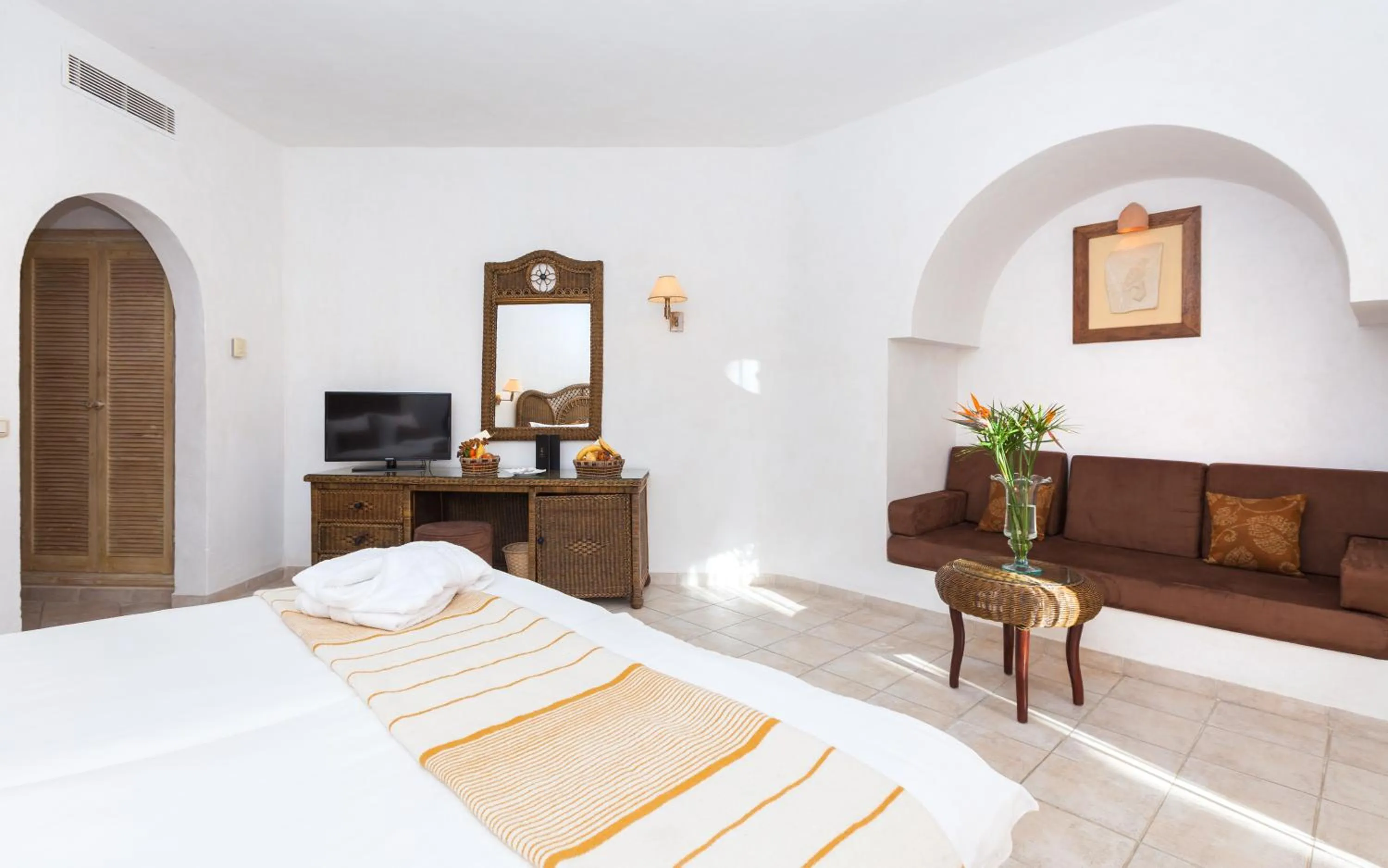 Bed in Africa Jade Thalasso