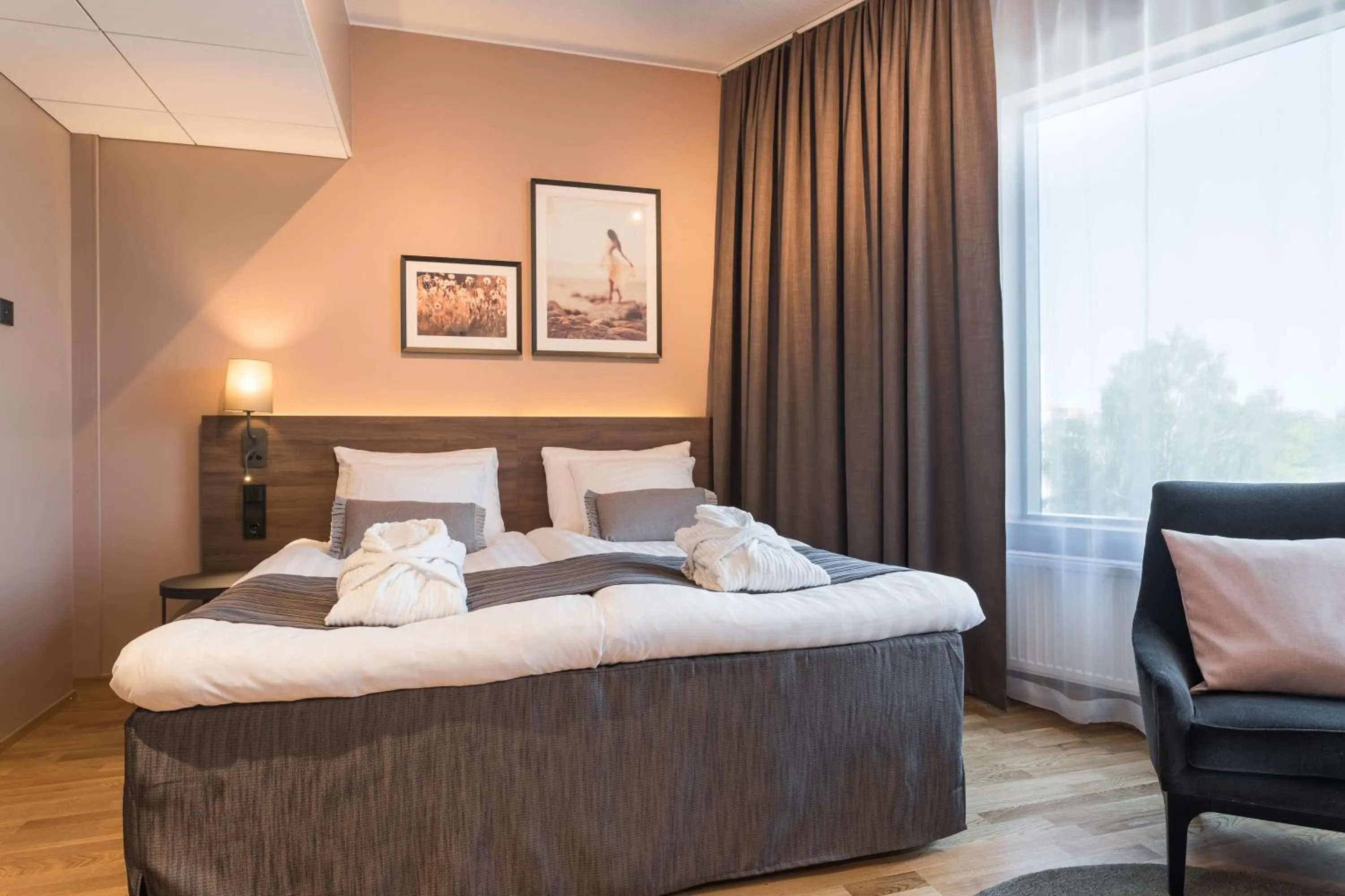 Bedroom, Bed in Scandic Vaasa