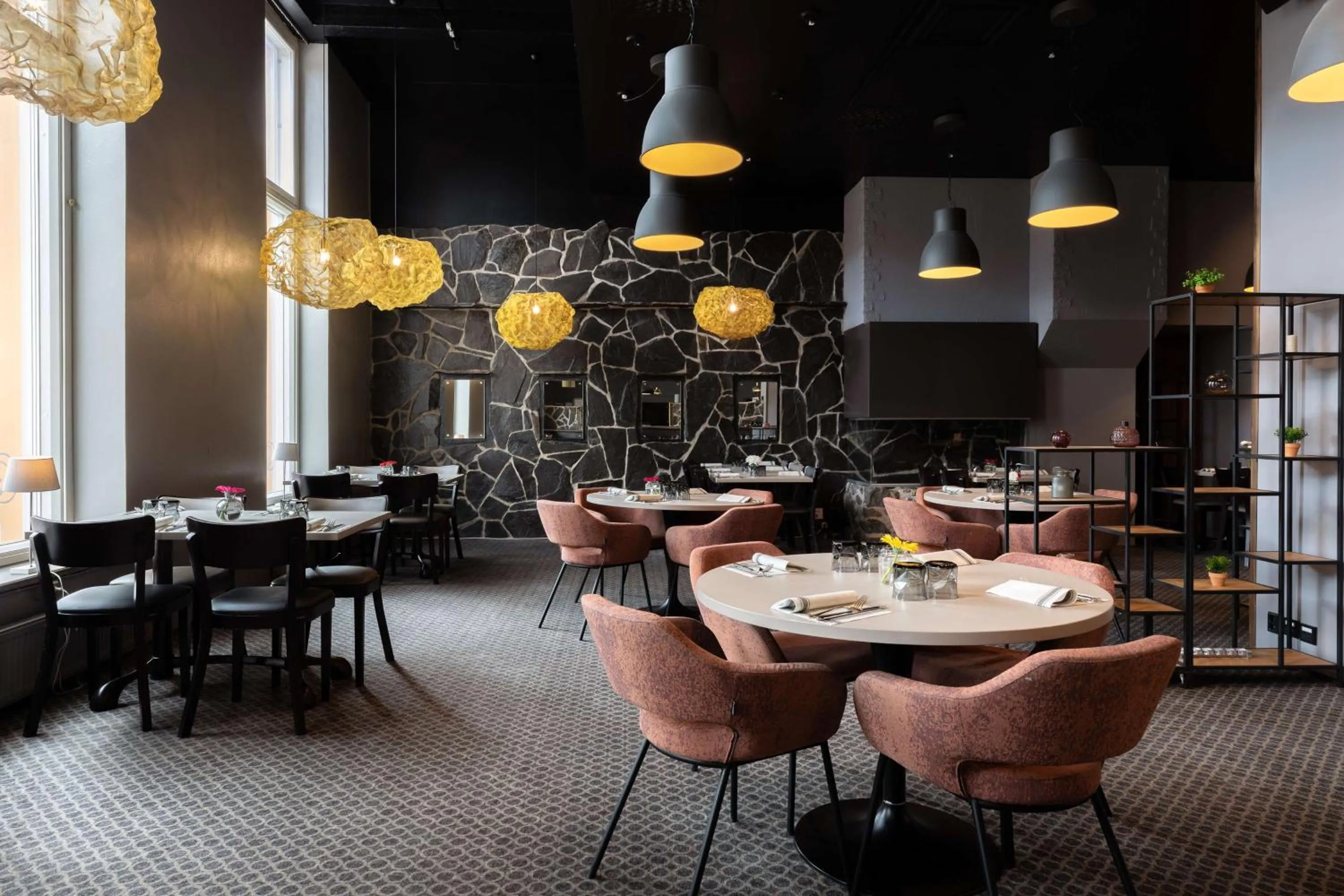 Restaurant/places to eat in Scandic Vaasa