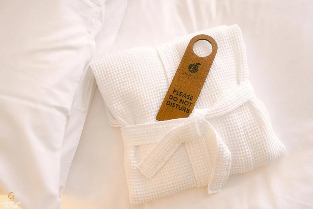 Bed in Crouchers Hotel