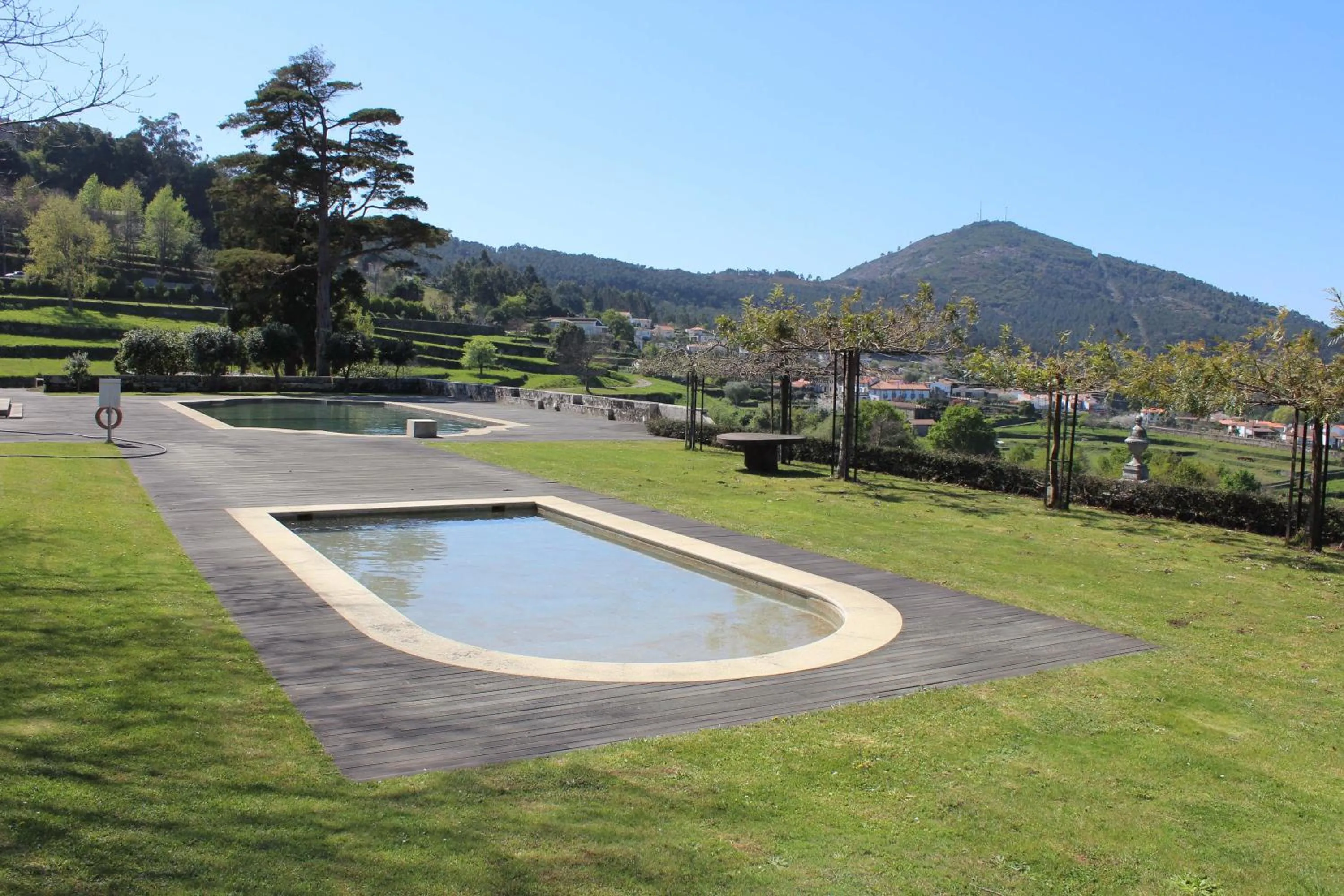 Swimming pool in Boega Hotel