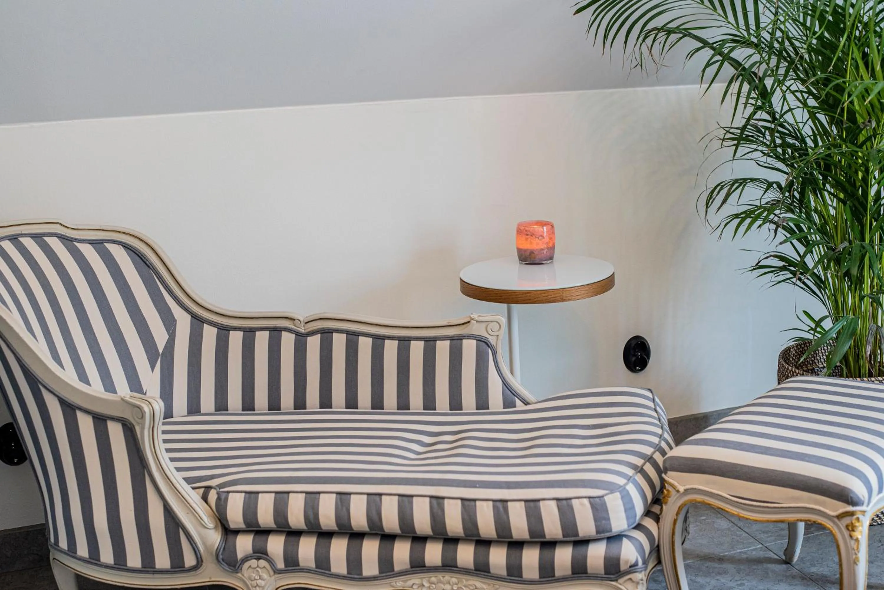 Seating area in V Hotel Helsingborg; BW Premier Collection