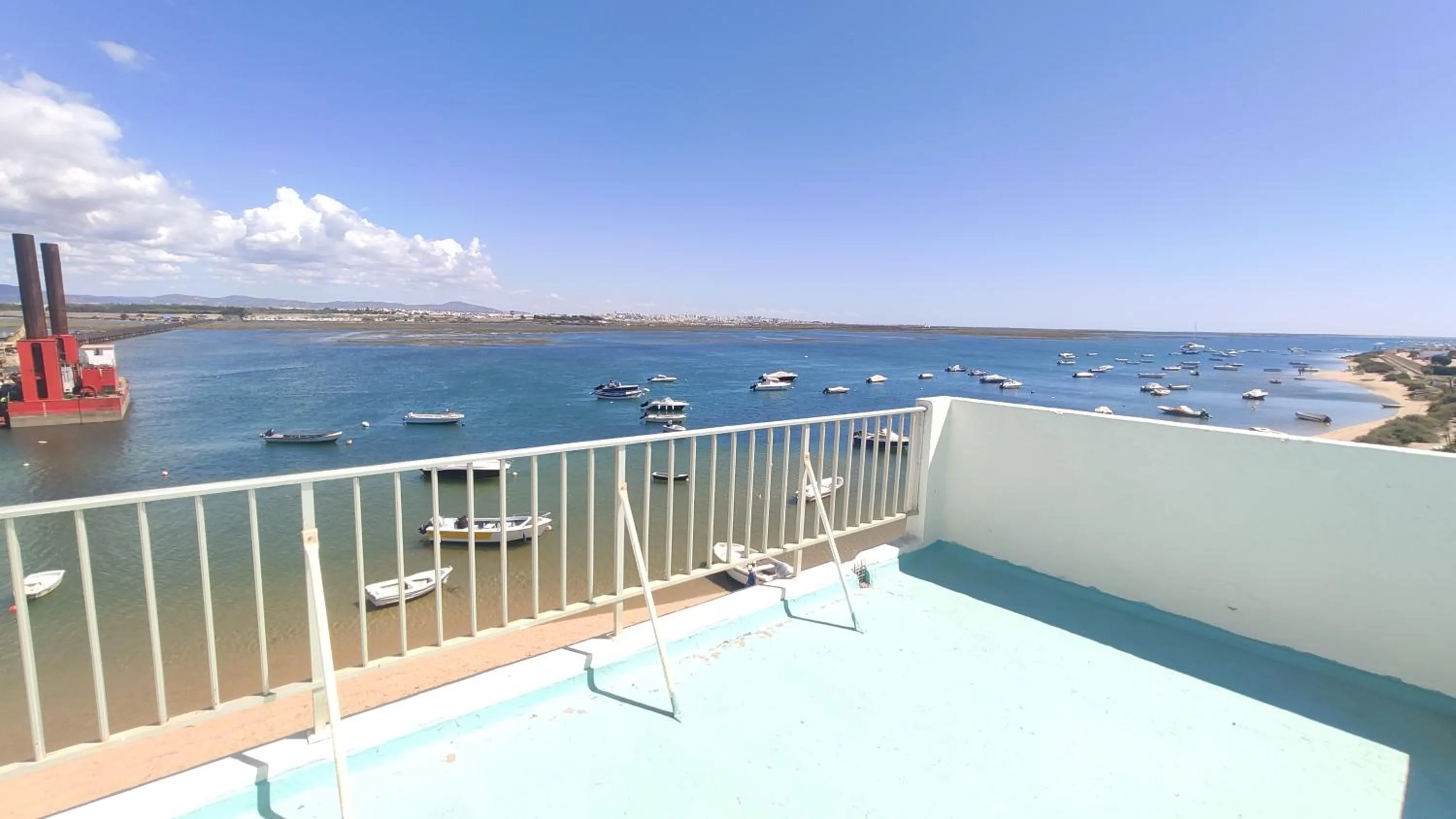 Solarium in Aeromar Beach Hotel