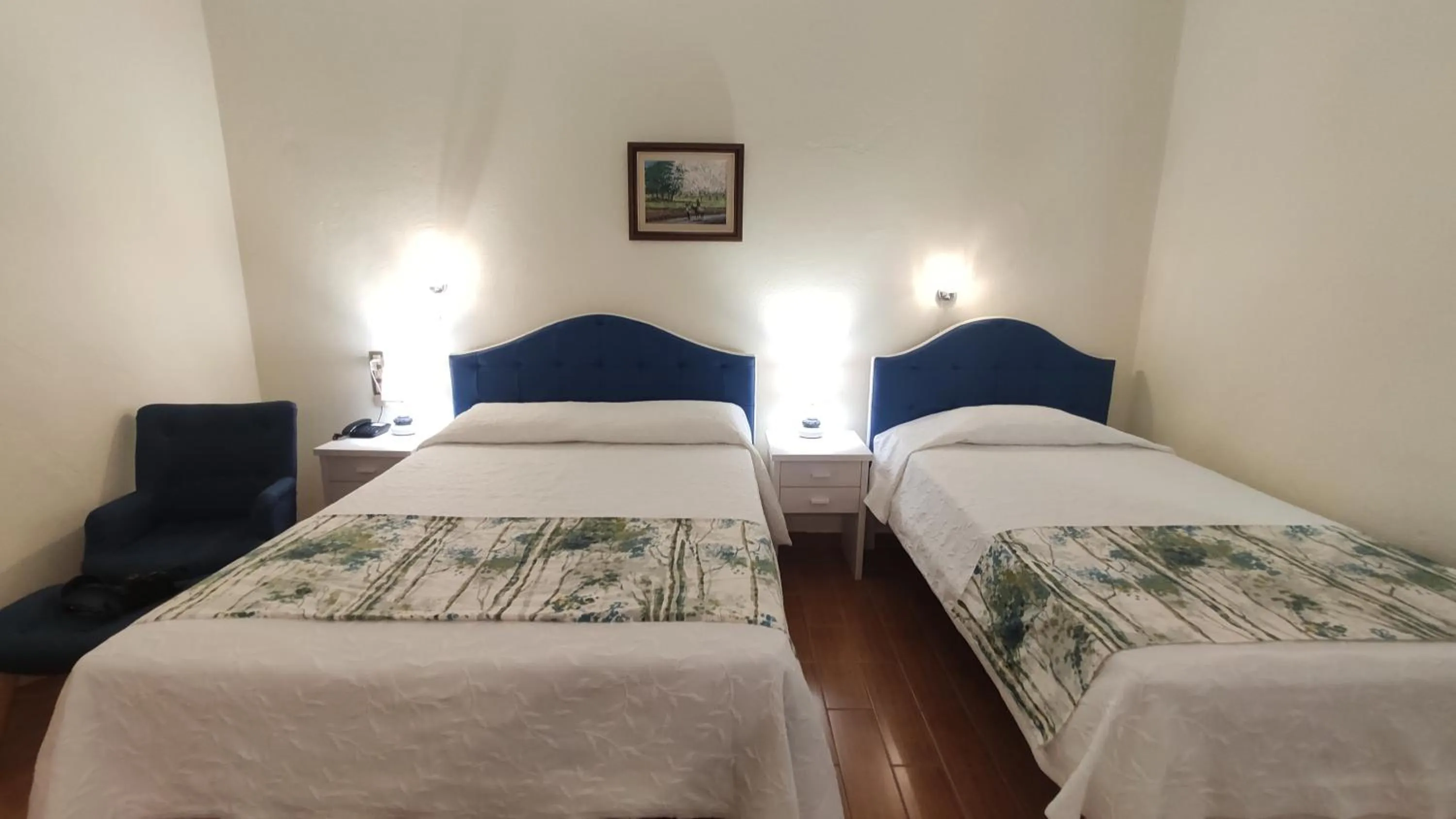 Bedroom, Bed in Aeromar Beach Hotel