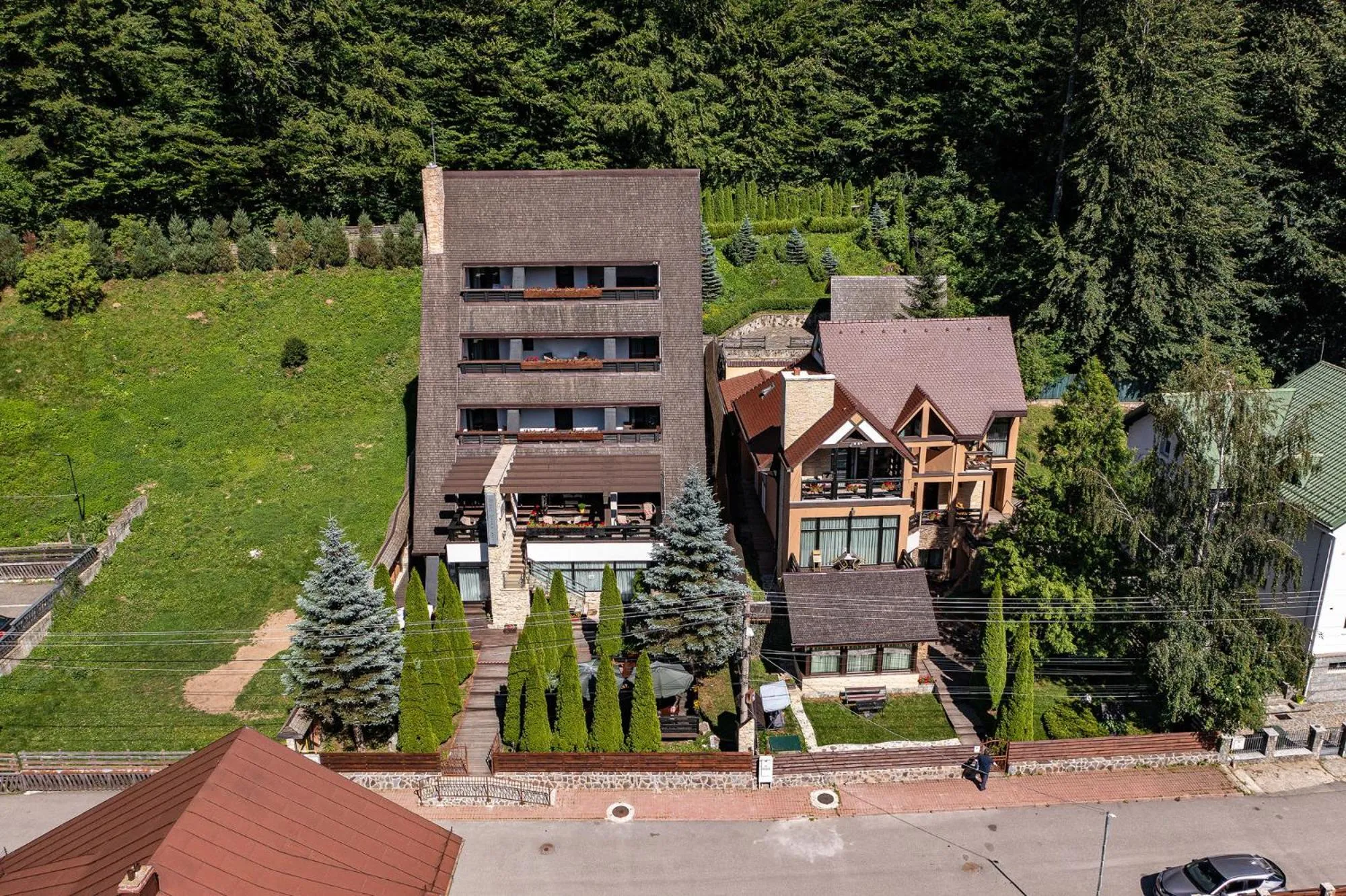 Property building in Casa Freya