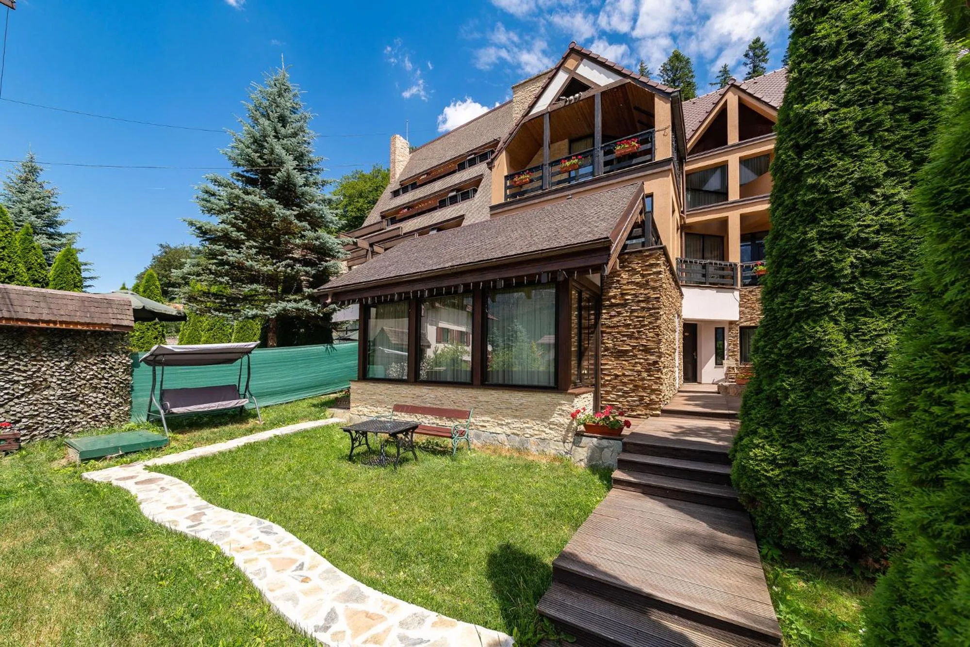 Property building in Casa Freya