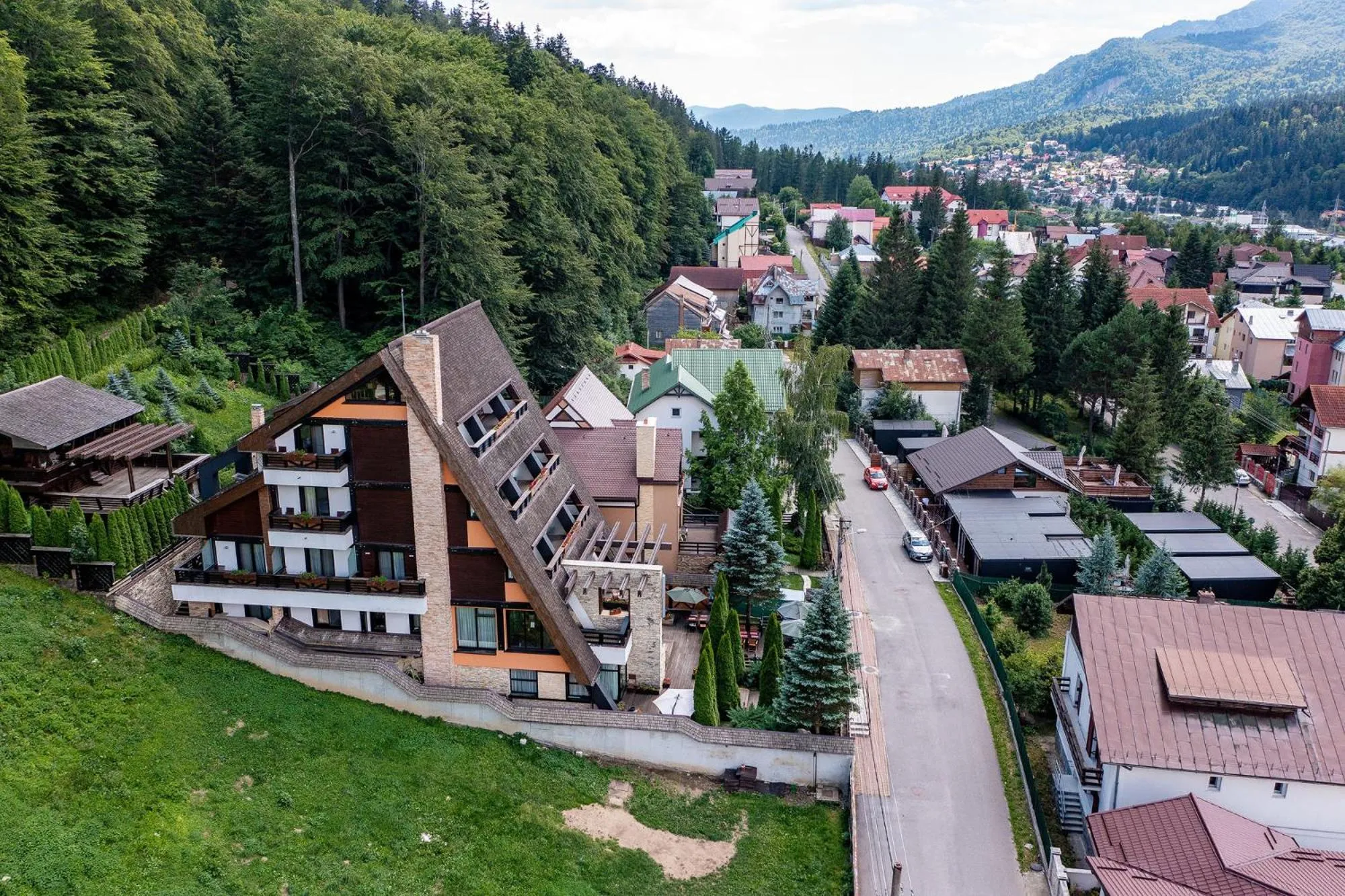 Property building in Casa Freya