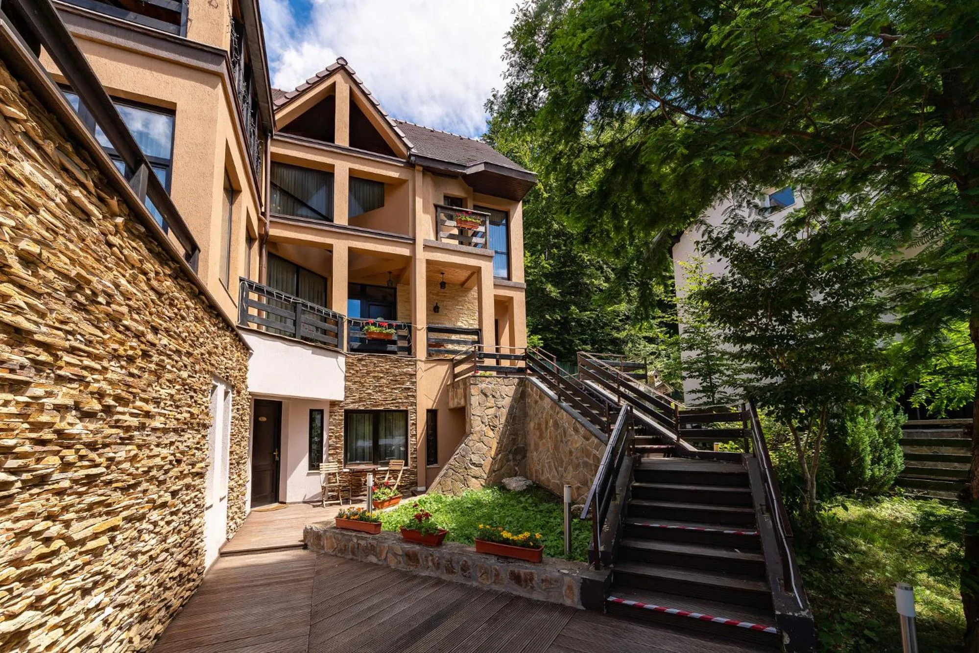 Property building in Casa Freya