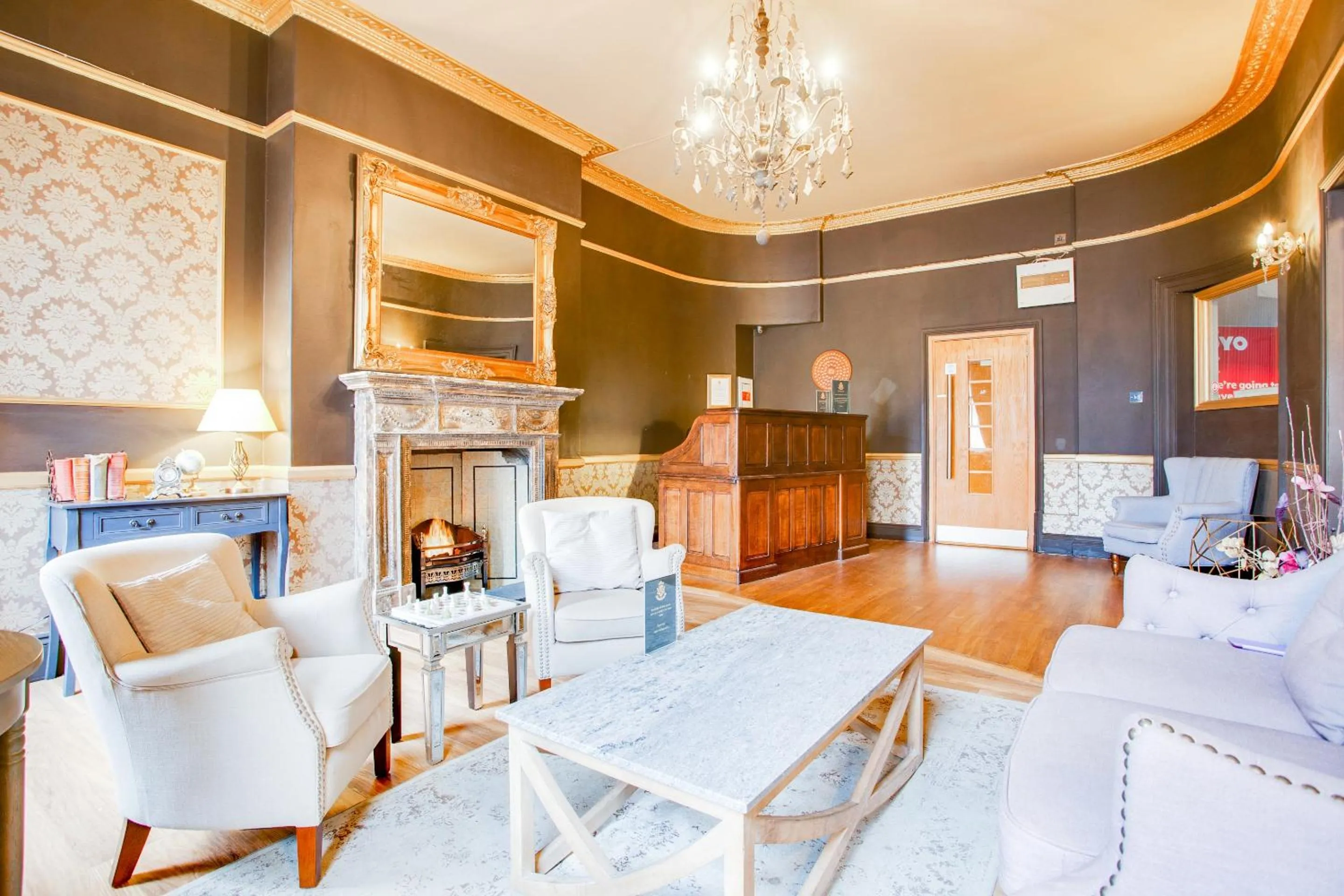 Lobby or reception in Somerset Hotel Baker Street London