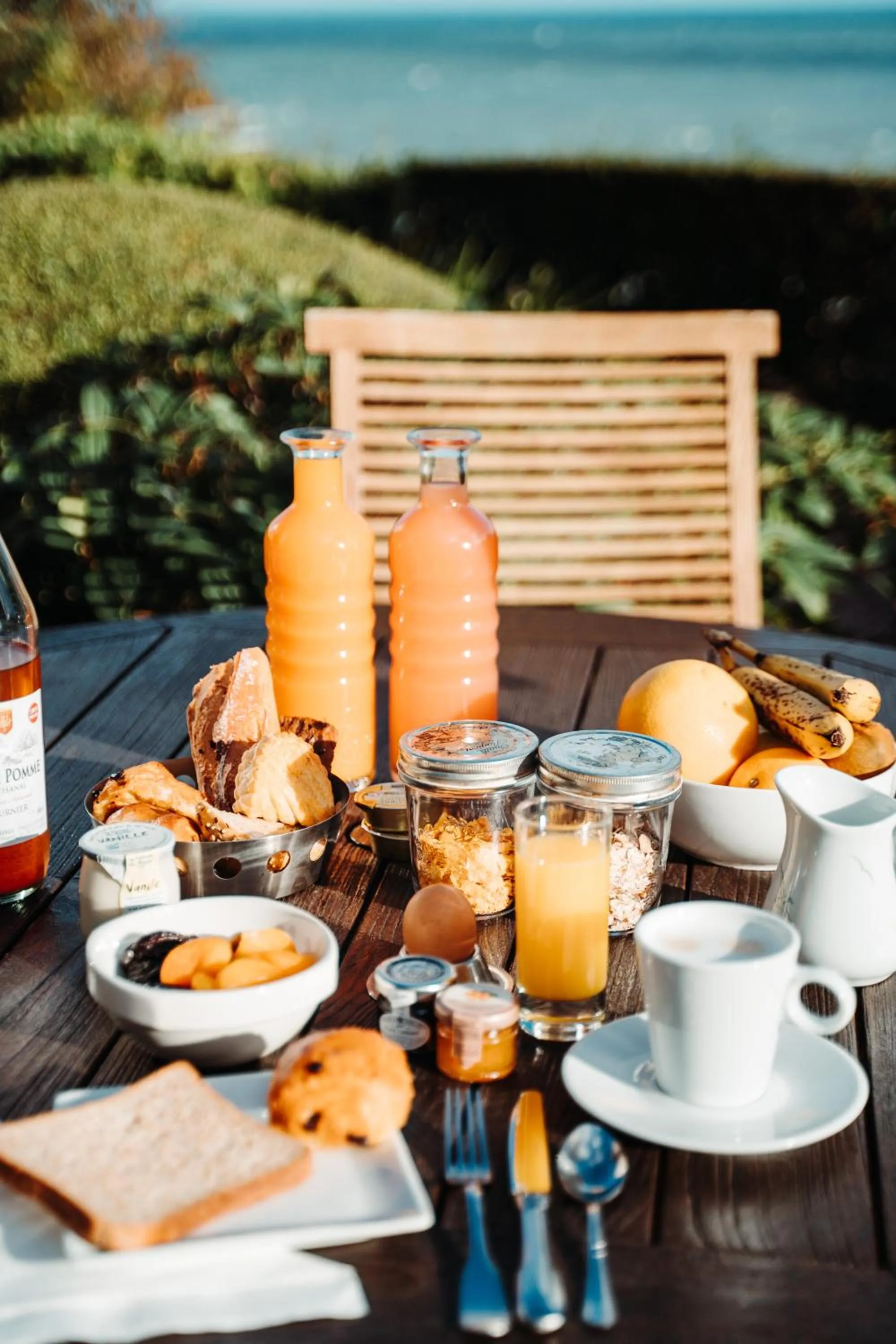 Breakfast in Dormy House