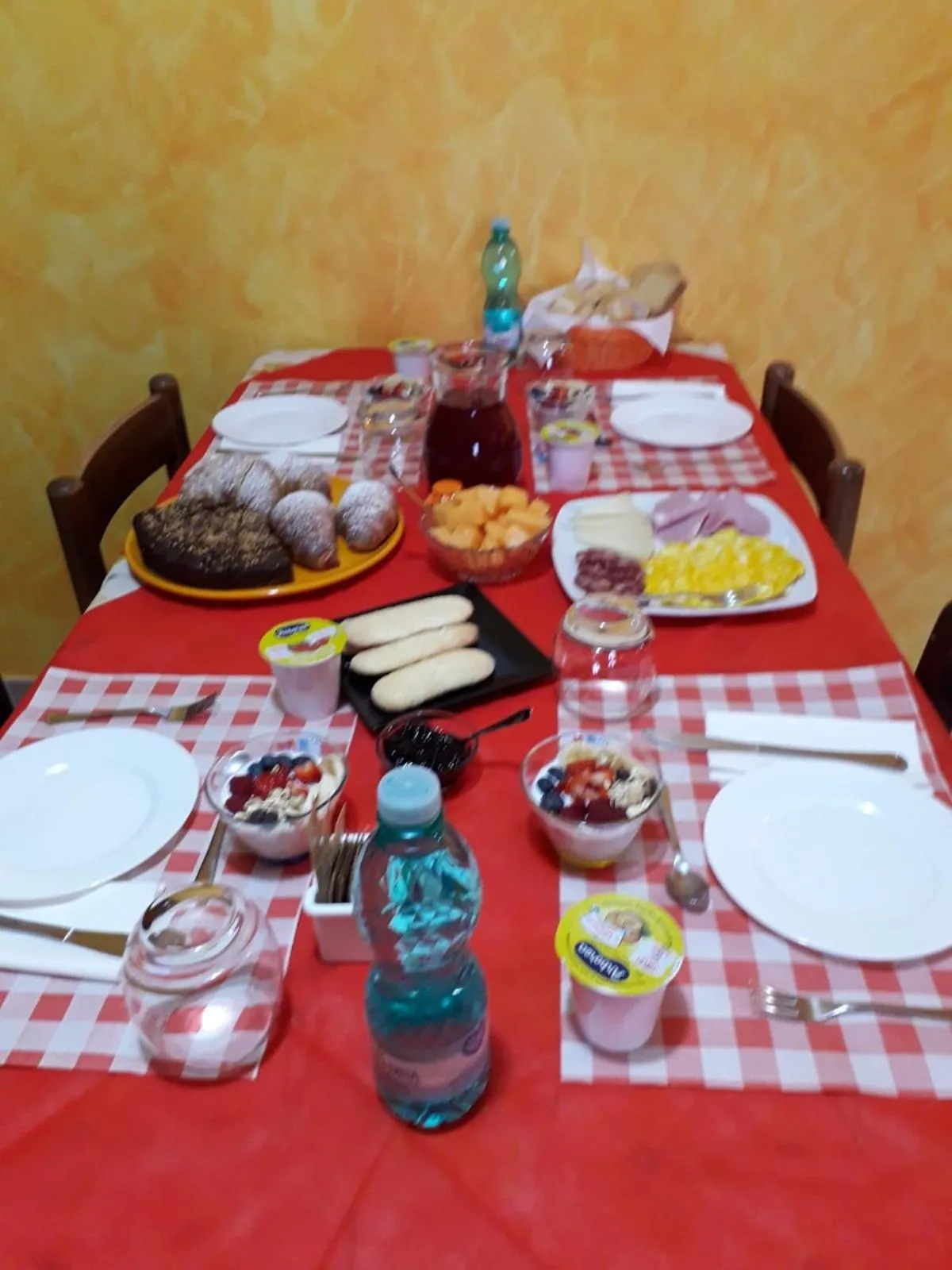 Food and drinks in B&B Il Girasole