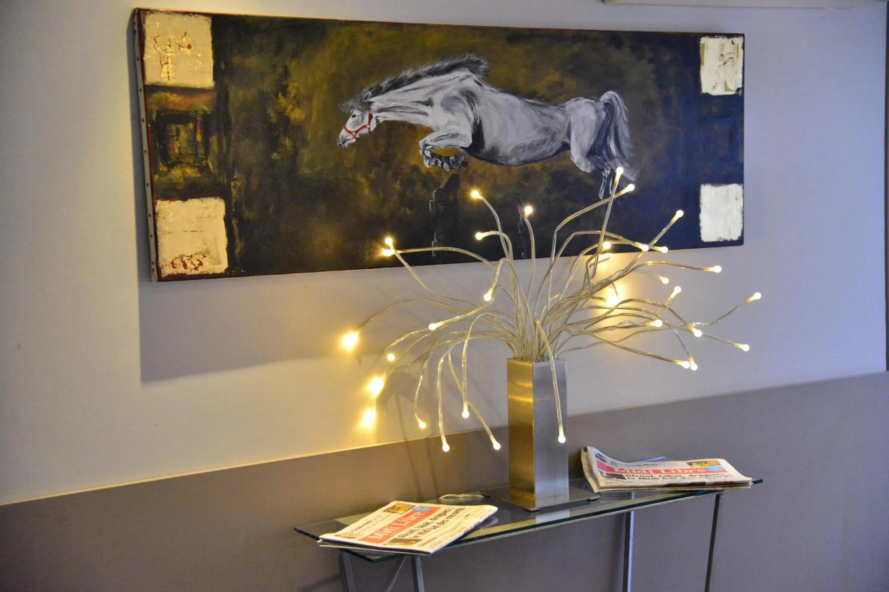 Restaurant/places to eat in Aeroport Hotel - Parc Expo