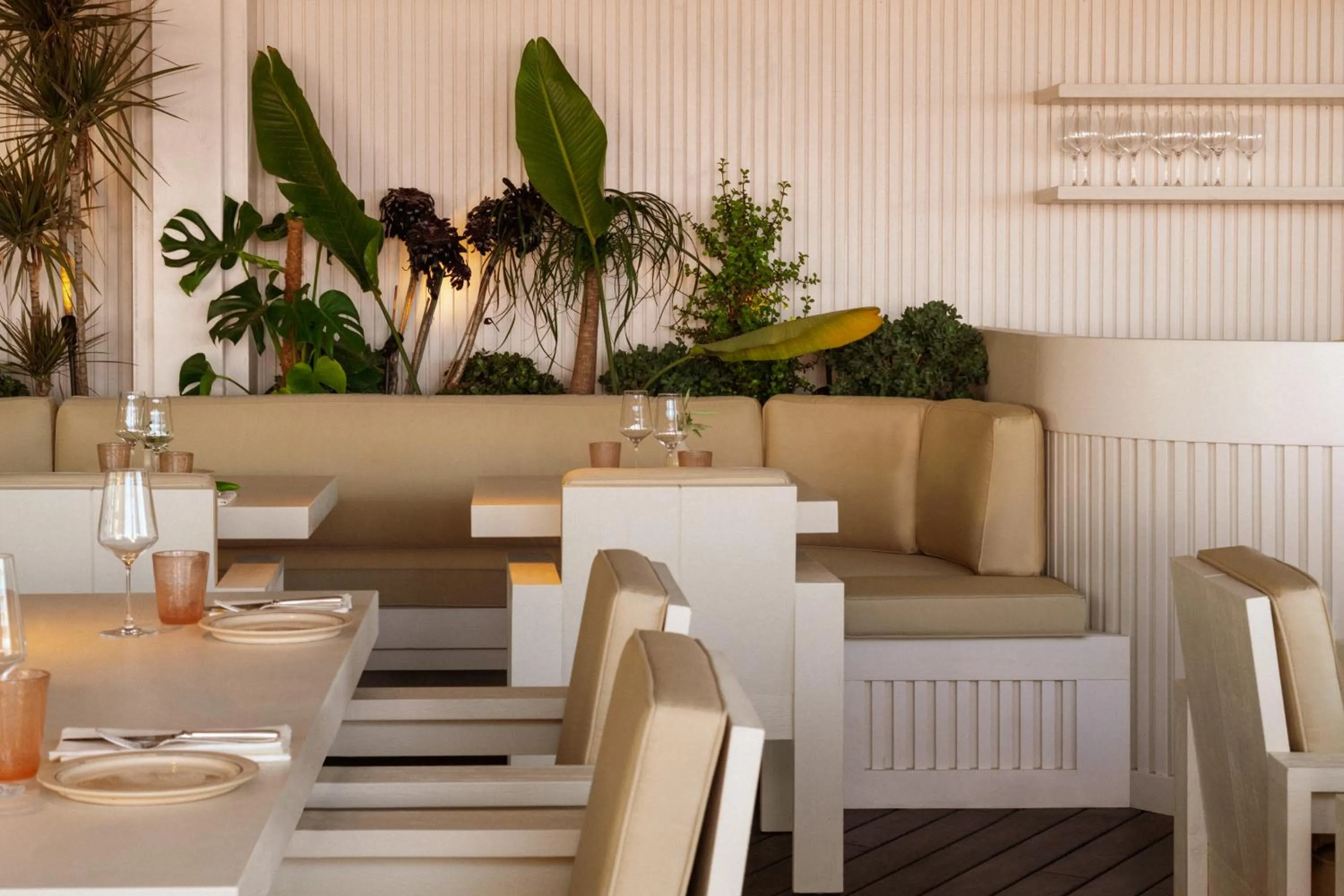 Dining area in Cap d'Antibes Beach Hotel