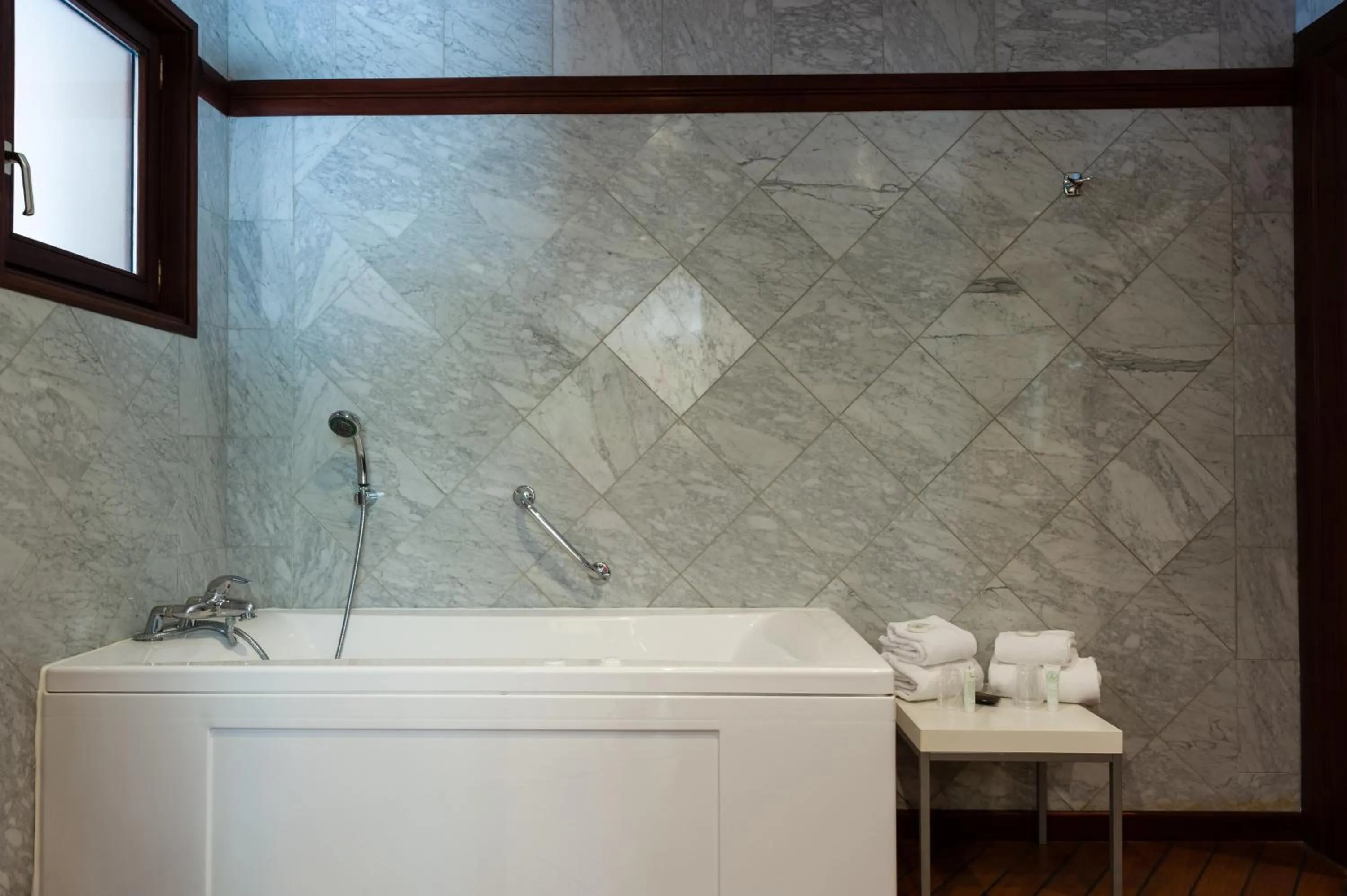 Bathroom in Hôtel La Gentilhommière