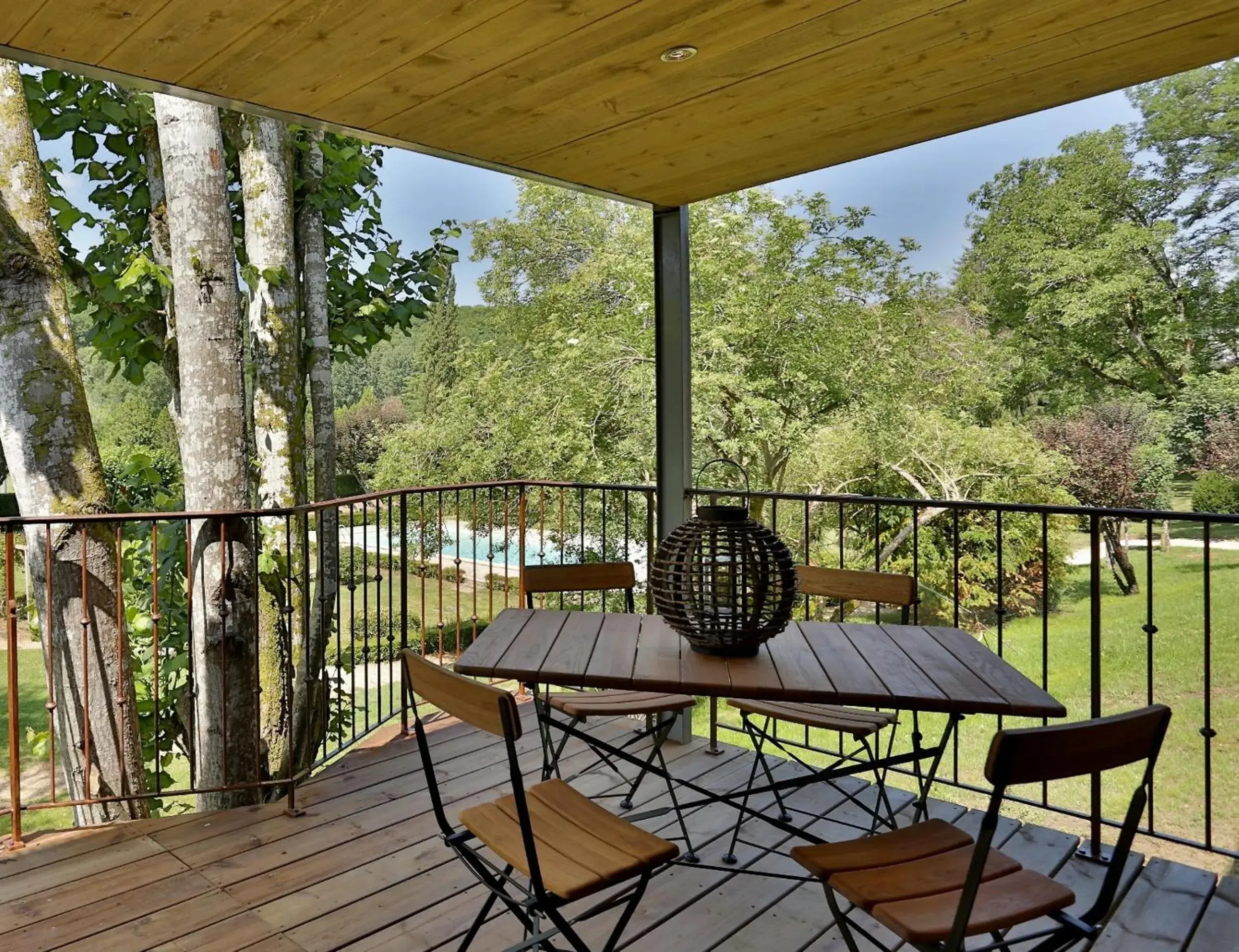 Lodge Suite in Les Glycines - Hôtel & Spa - Teritoria Lodge Suite in Les Glycines - Hôtel & Spa - Teritoria