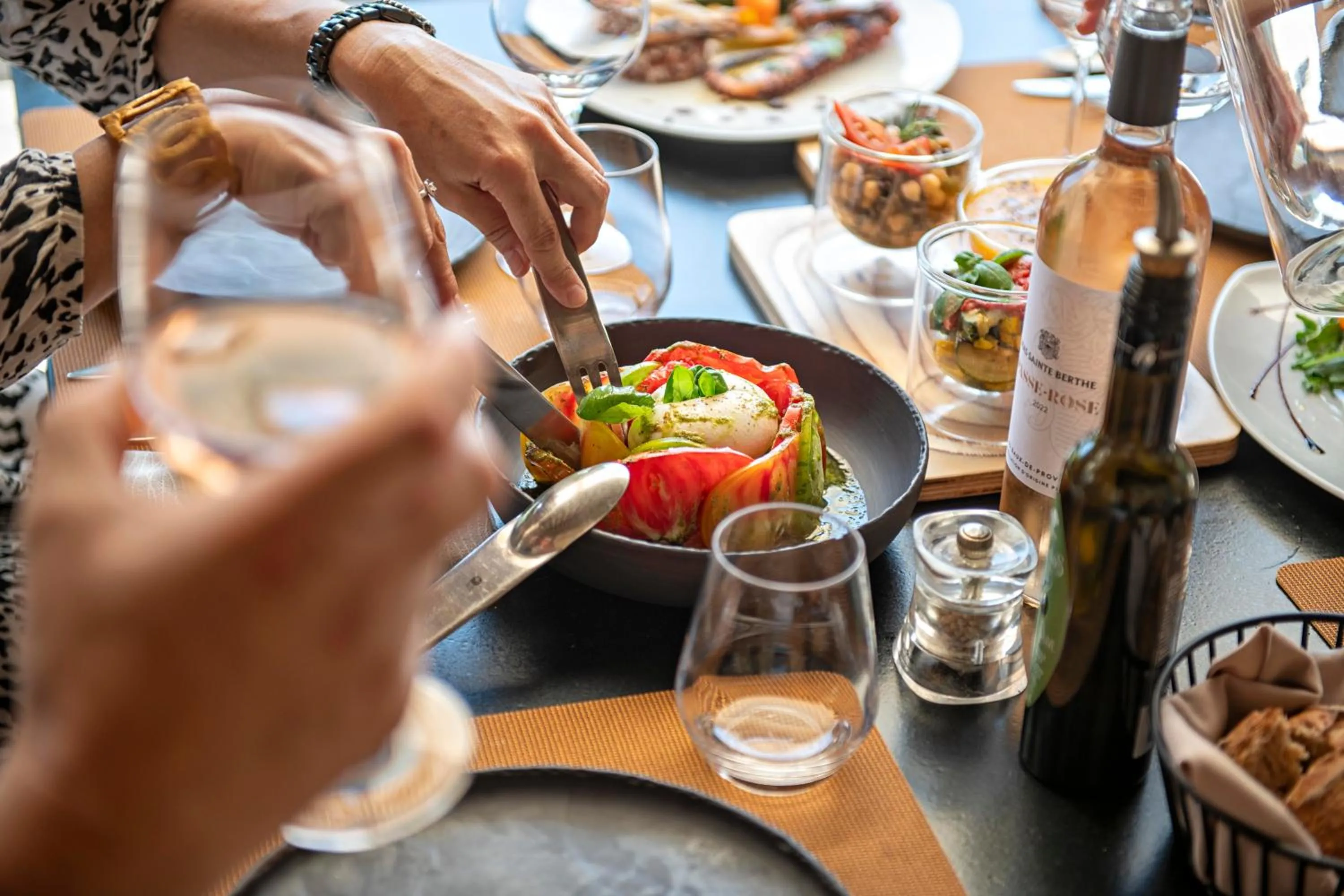 Restaurant/places to eat in Mas de l'Oulivié