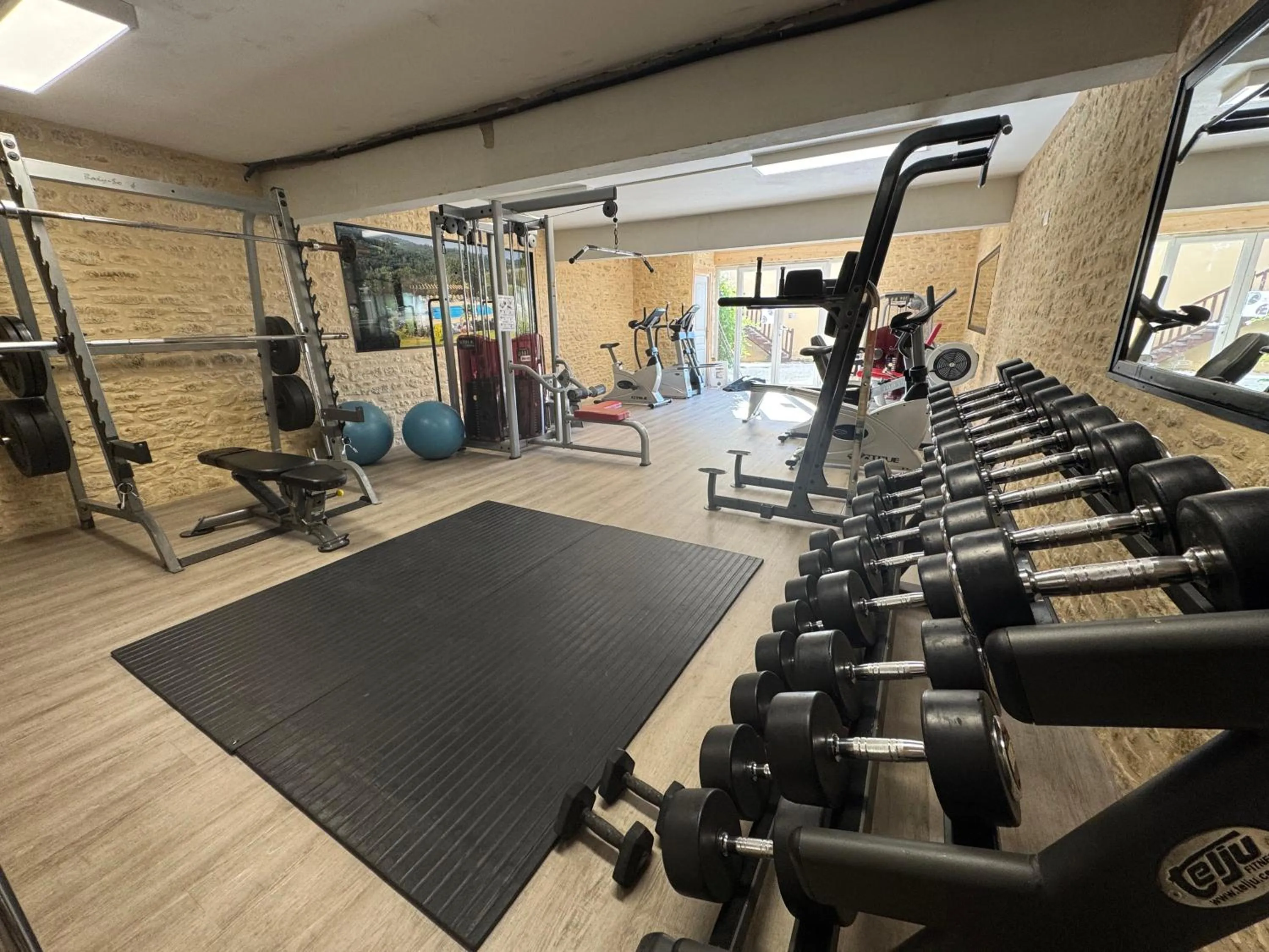 Fitness centre/facilities in Hotel Restaurant Laborderie