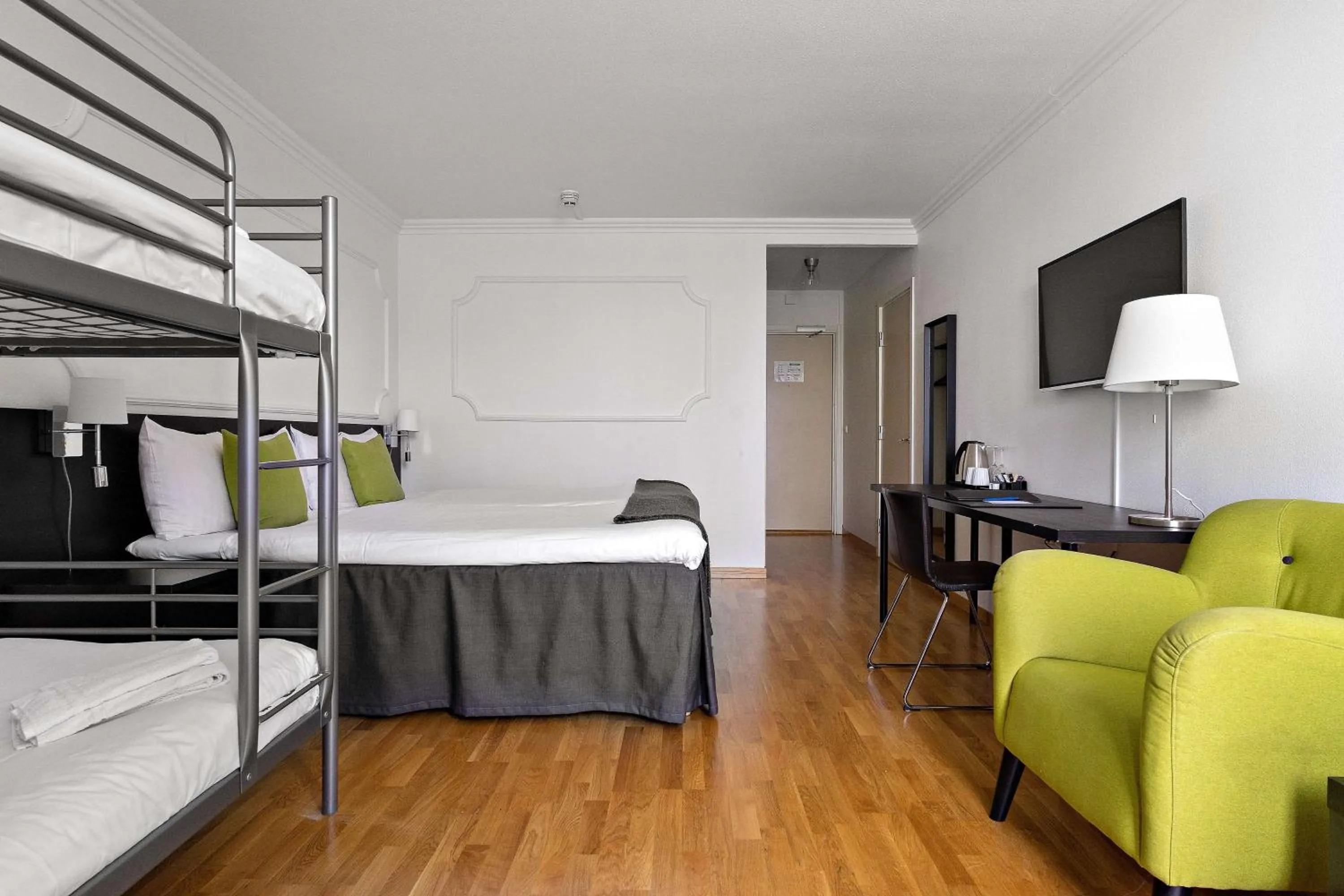 Bedroom, Bed in Best Western Royal Star