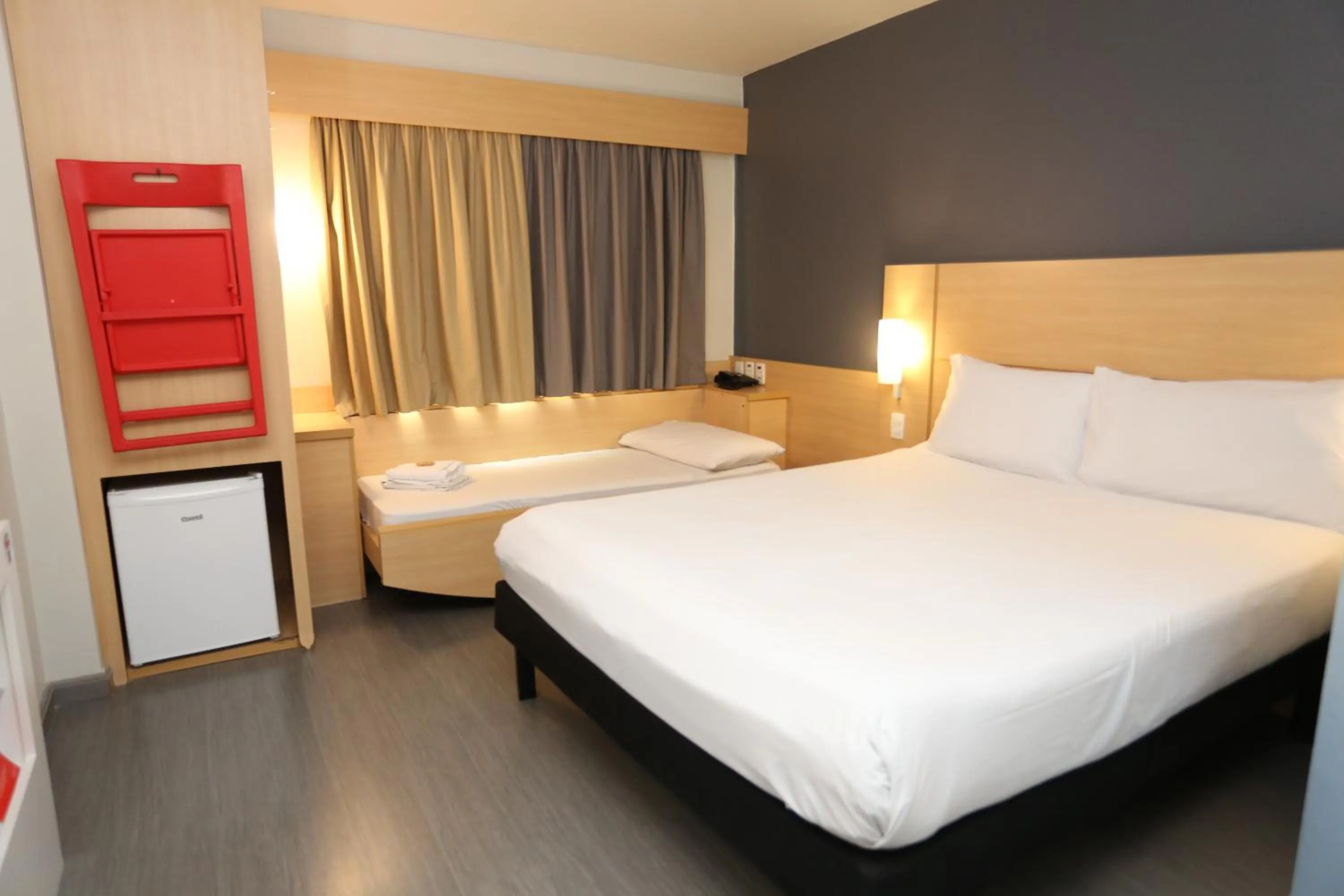 Bed in ibis Copacabana Posto 5