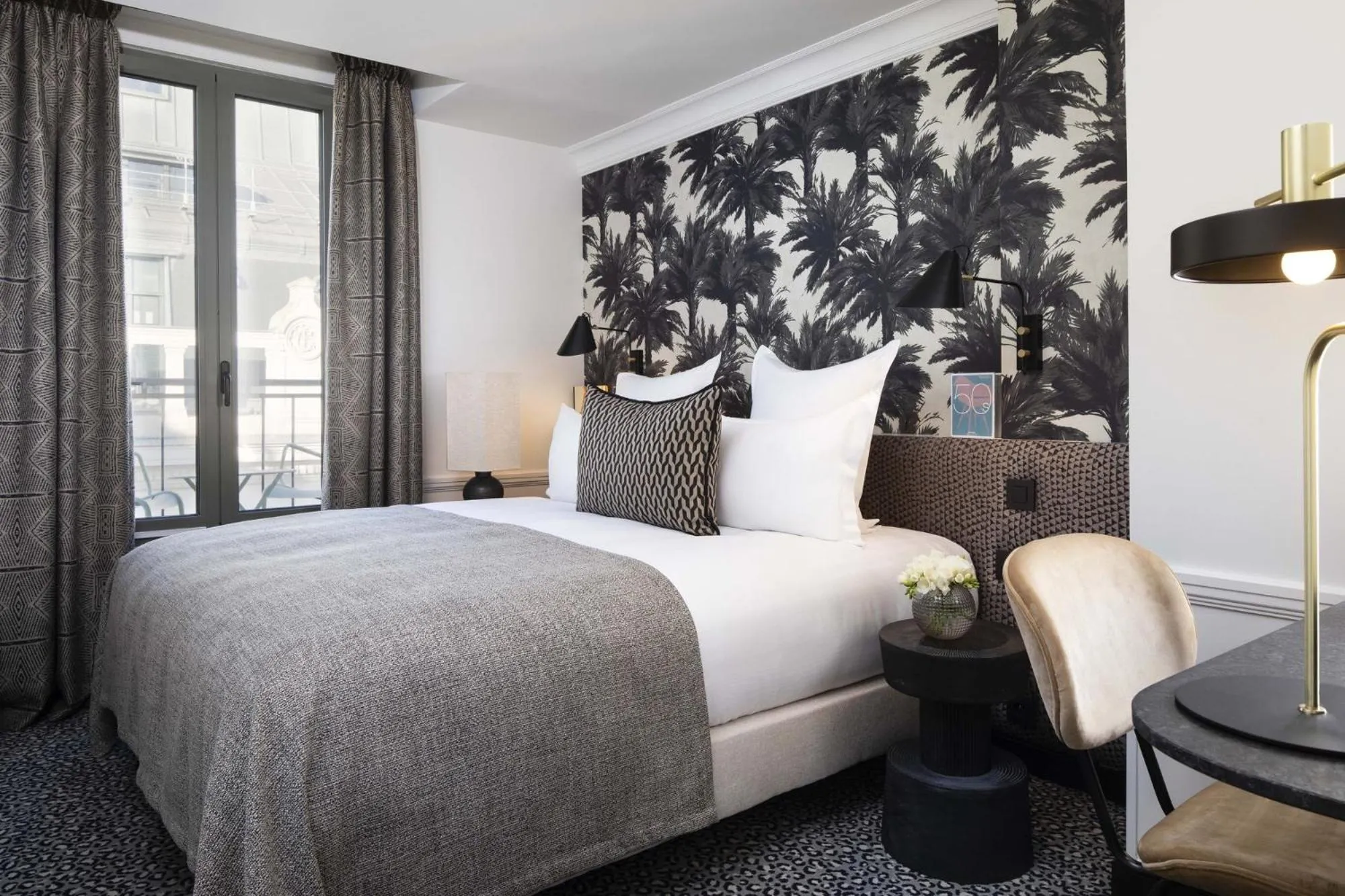 Bed in Hôtel Gramont