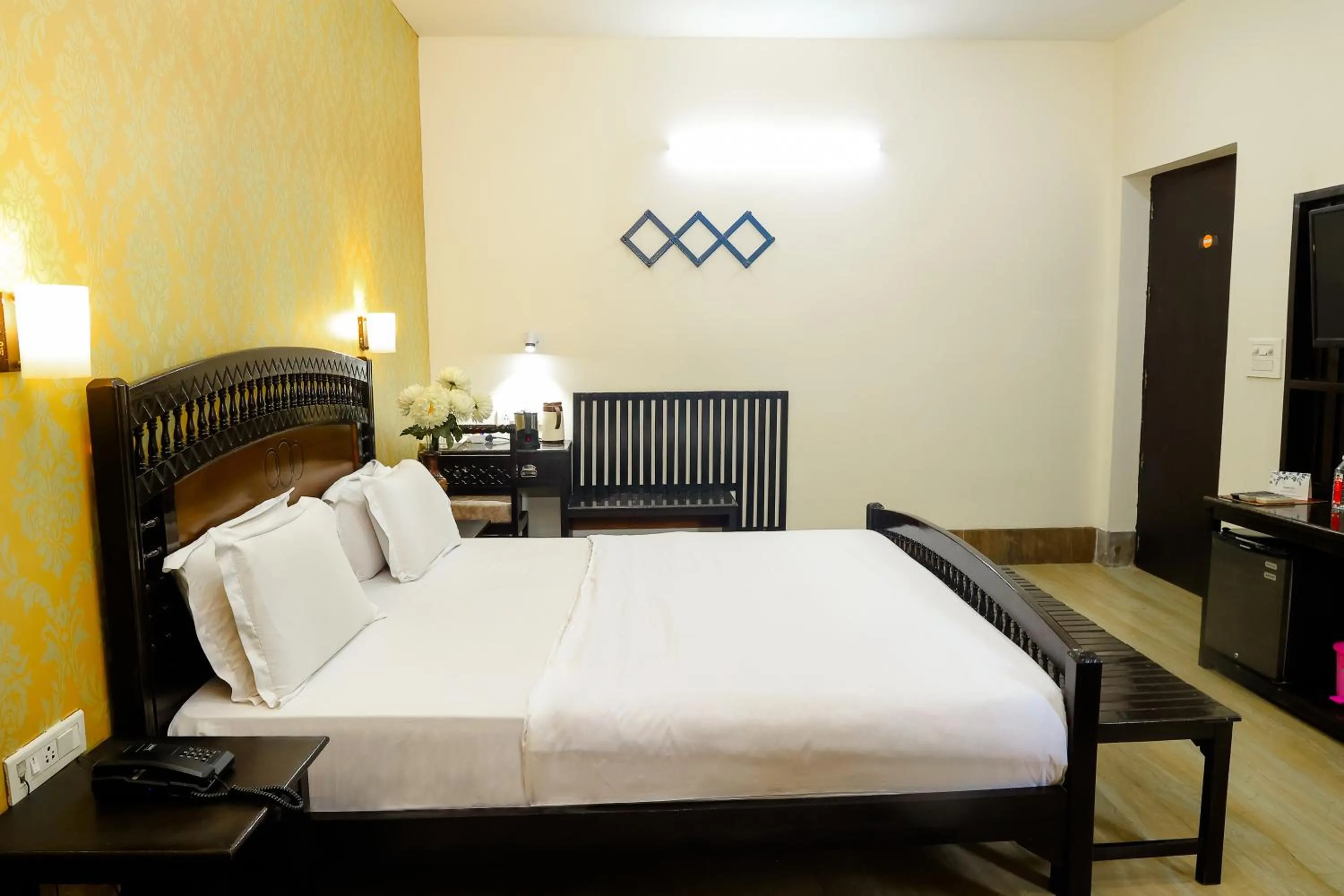 Pearl of Taj Home Stay