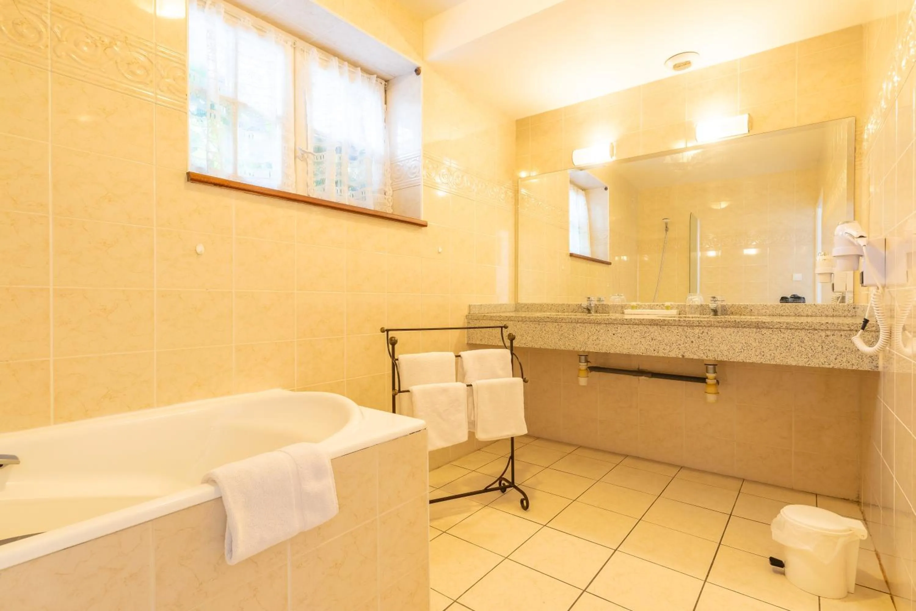 Manoir de Moëllien, The Originals Relais