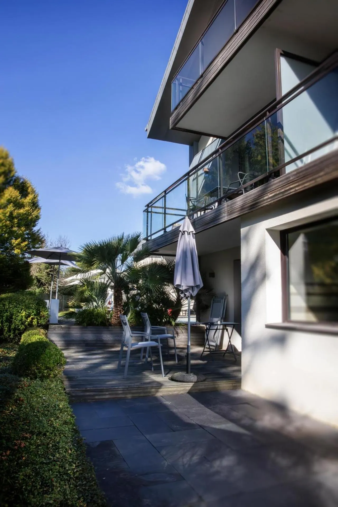 Balcony/Terrace in L'Aubinière Hôtel Restaurant & Spa