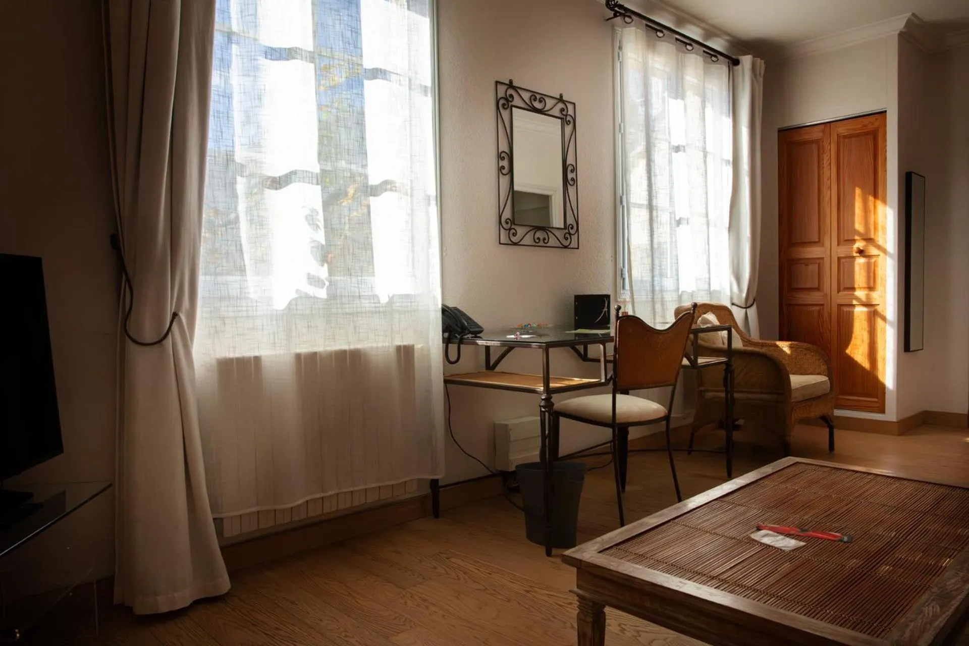 Bedroom in L'Aubinière Hôtel Restaurant & Spa