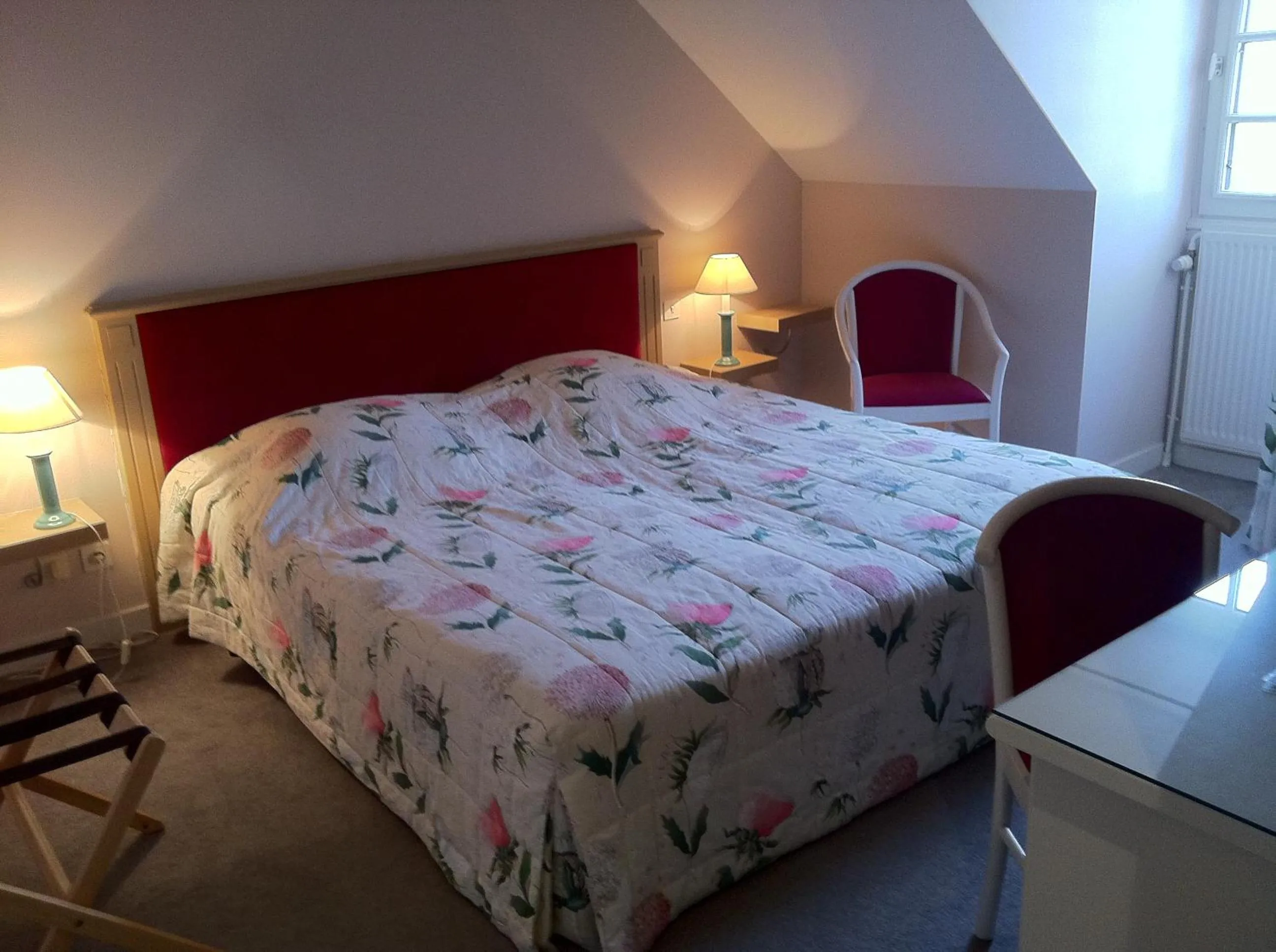 Photo of the whole room, Bed in Logis La Marjolaine