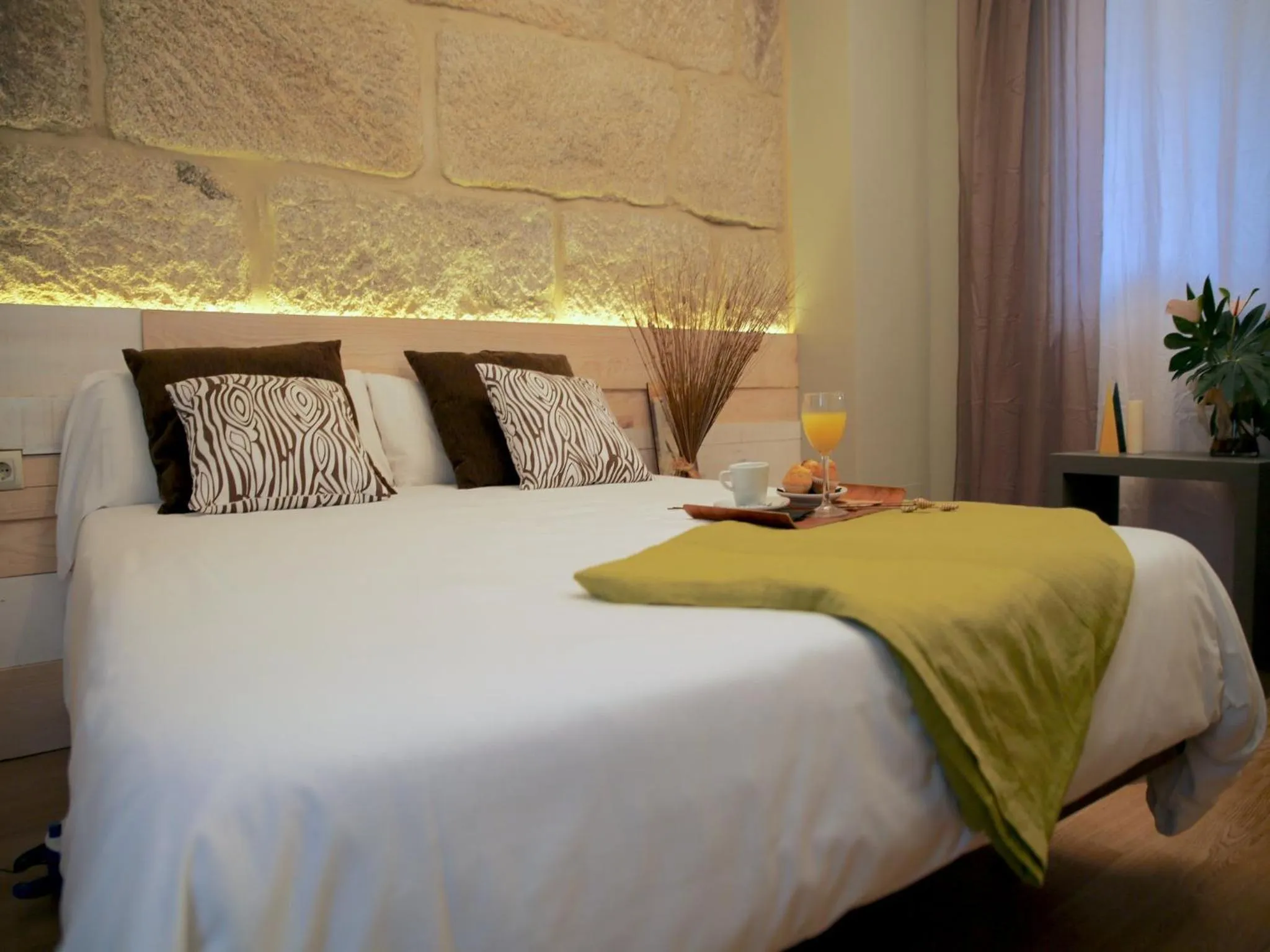 Bed in Hotel Alda Estación Vigo