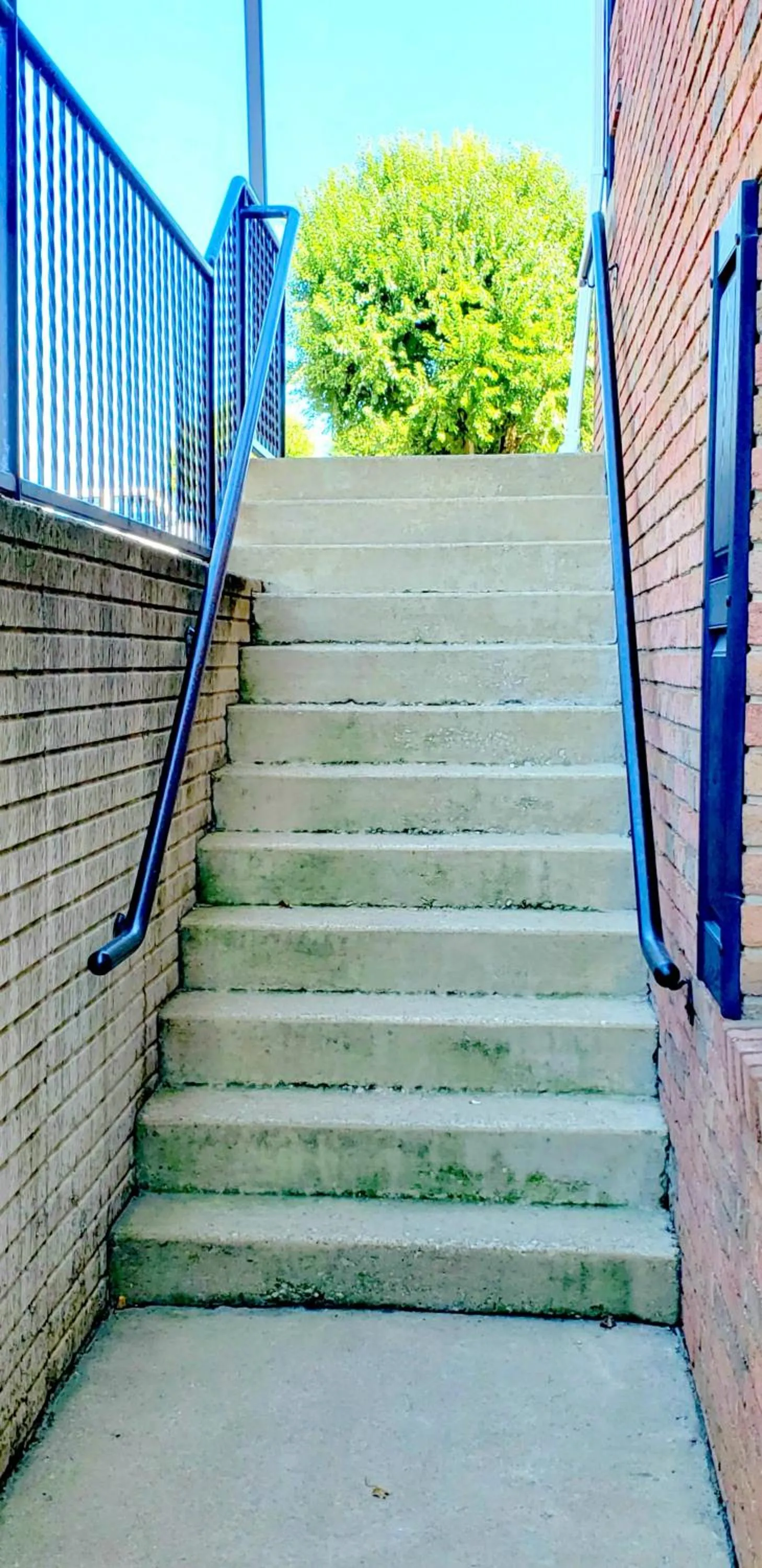 Facade/entrance in Lodging on the Square