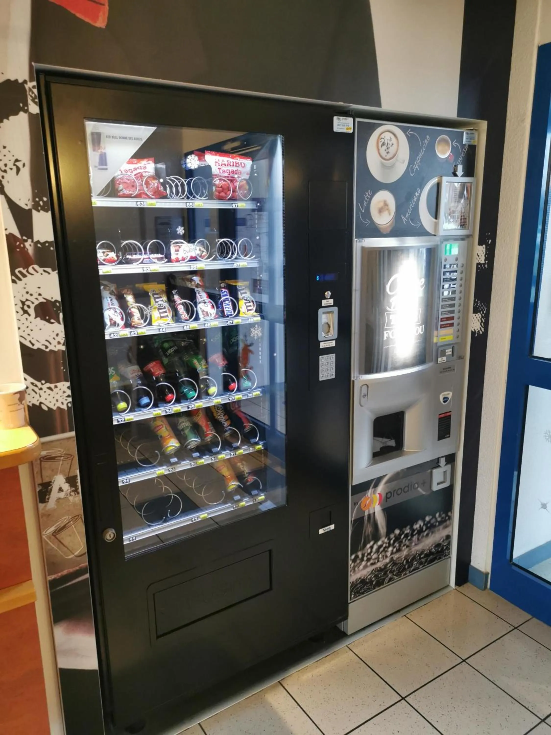 vending machine in ibis budget Nuits Saint Georges