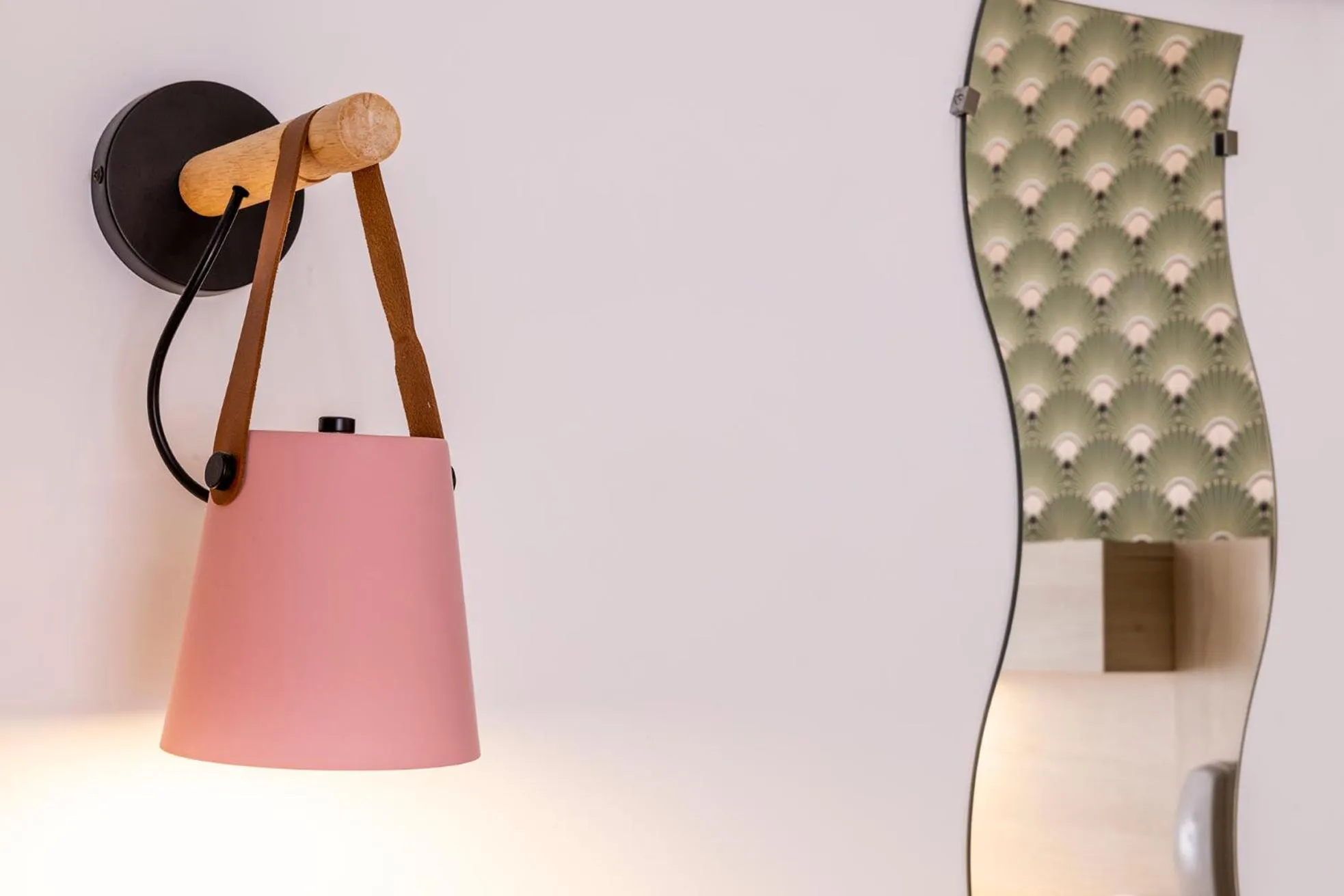 Decorative detail in Hôtel de Lion sur Mer