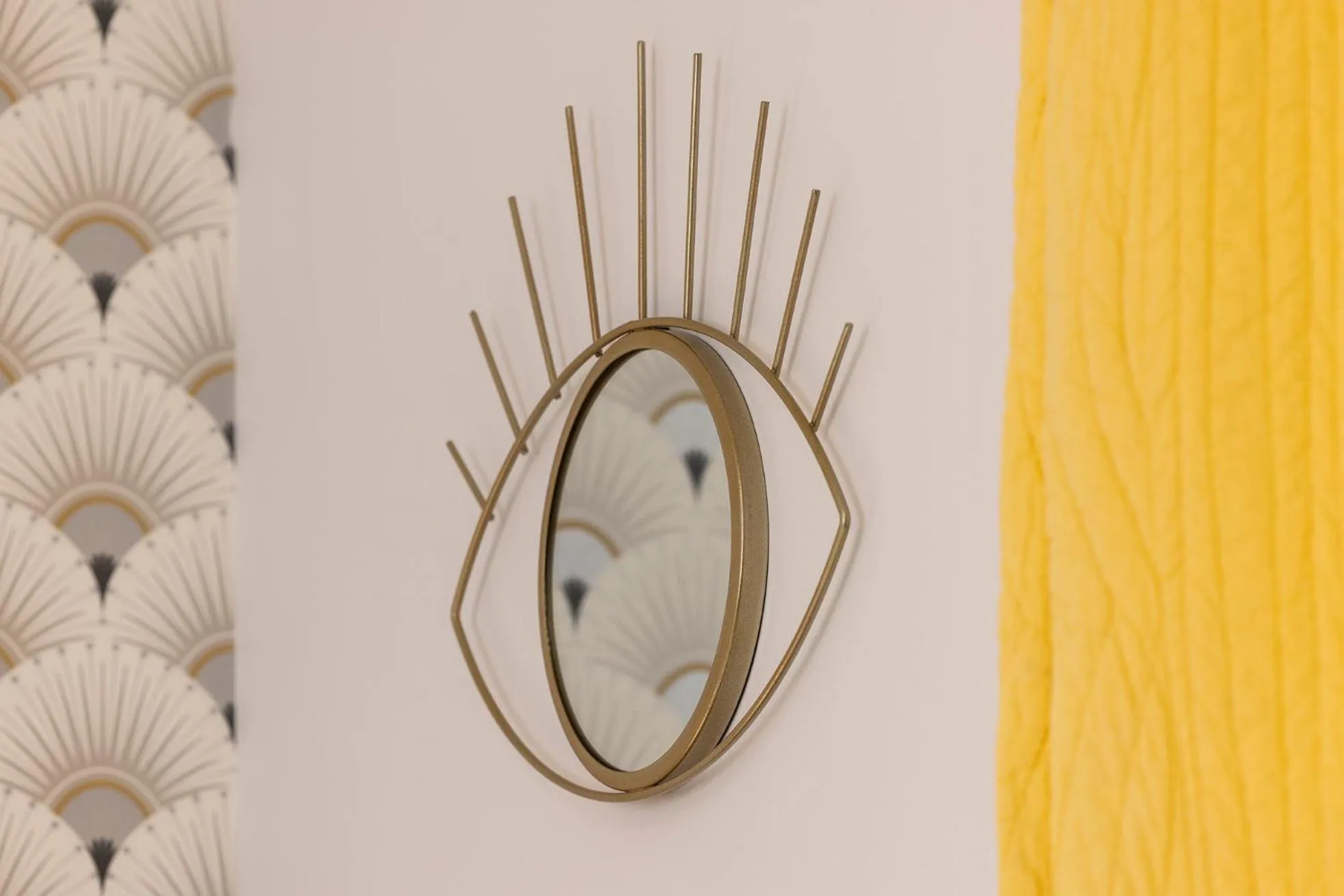 Decorative detail in Hôtel de Lion sur Mer