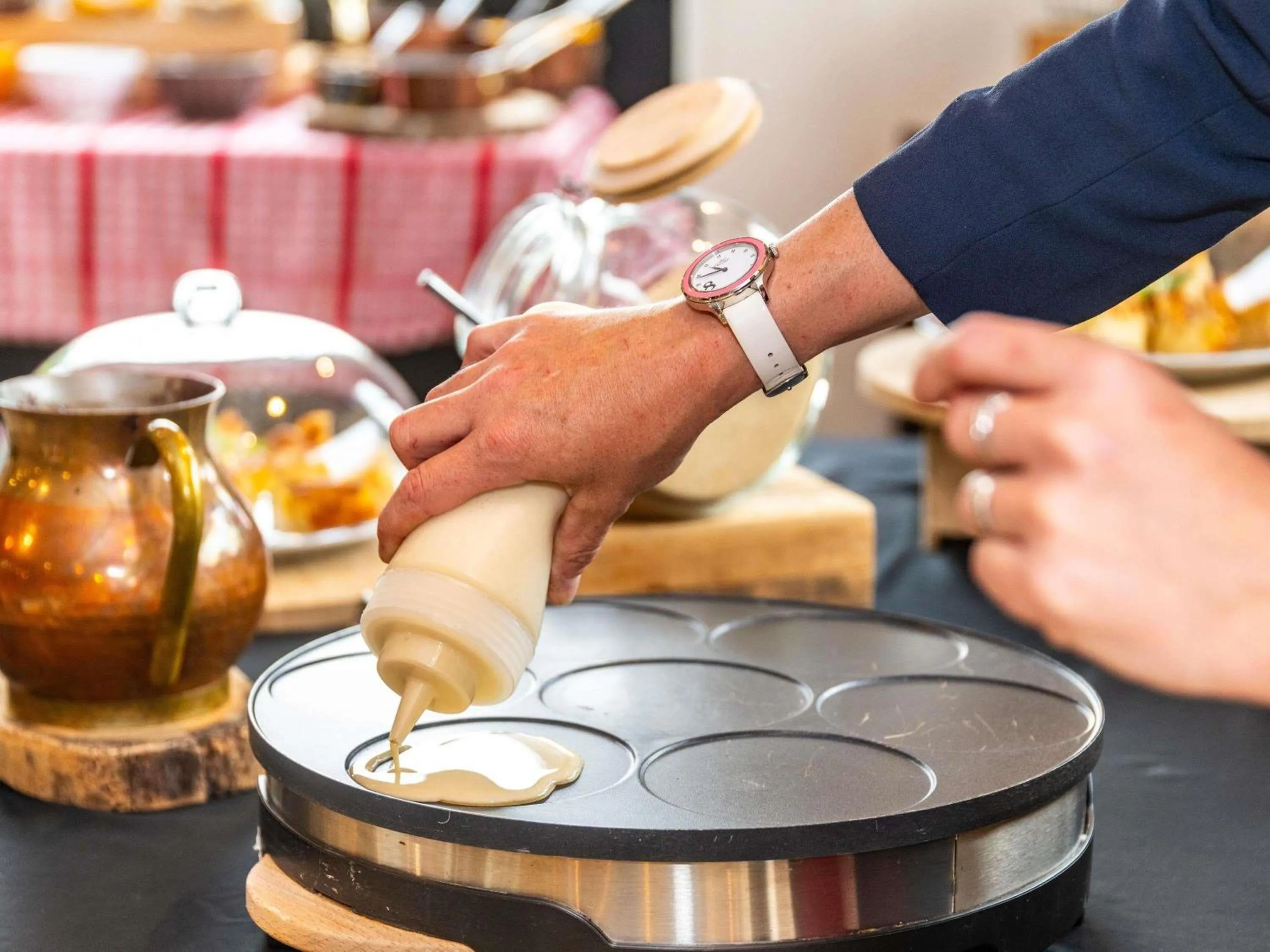 Breakfast in greet Hotel Beaune