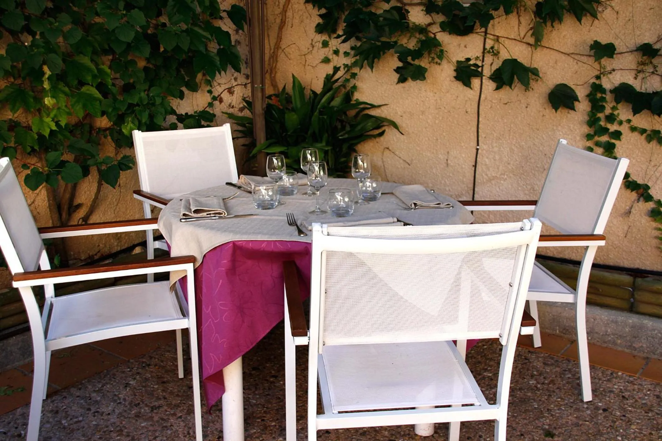 Chez Terrassier - Logis Hôtels - Hotel et Restaurant