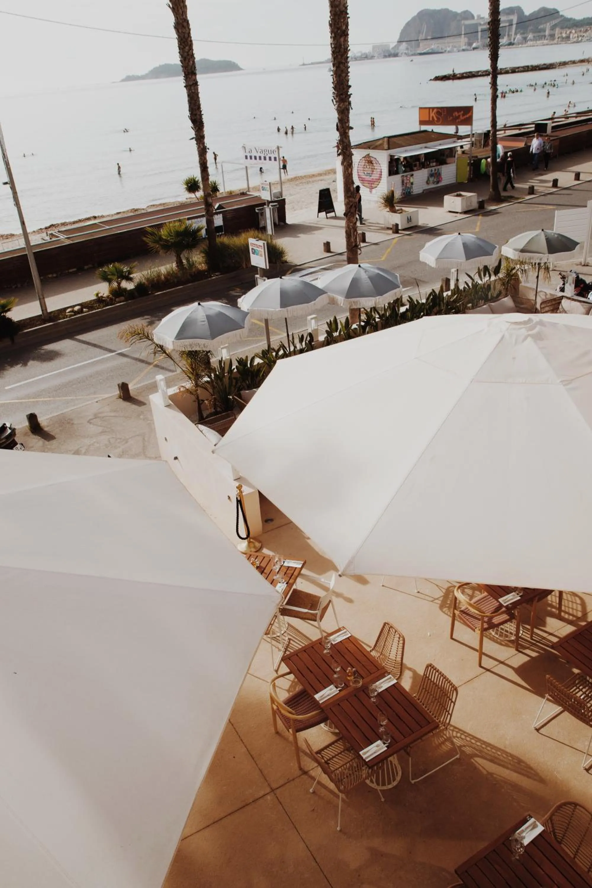 Restaurant/places to eat in Le Rose Thé