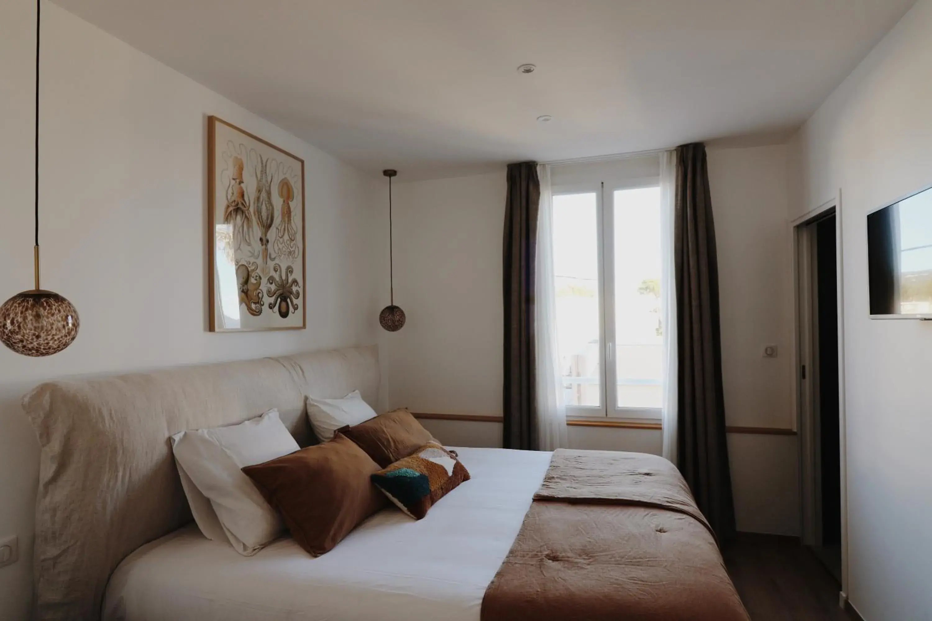 Double Room with Partial Sea View in Le Rose Thé Double Room with Partial Sea View in Le Rose Thé