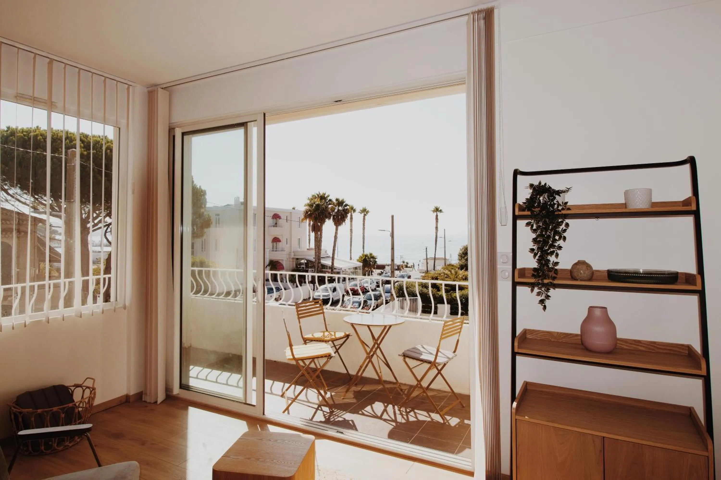 Sea view in Le Rose Thé