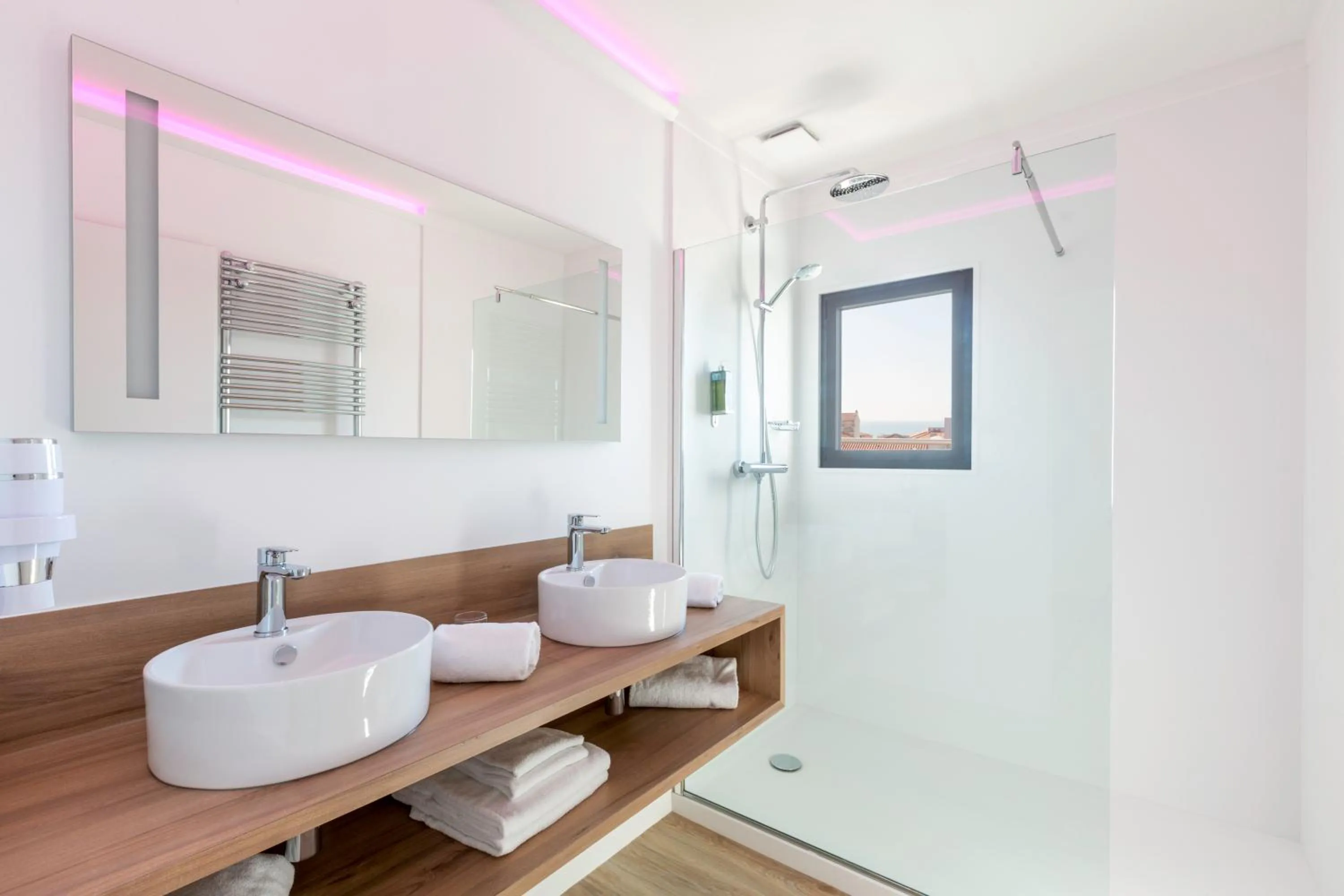 Bathroom in Hôtel Kemaris