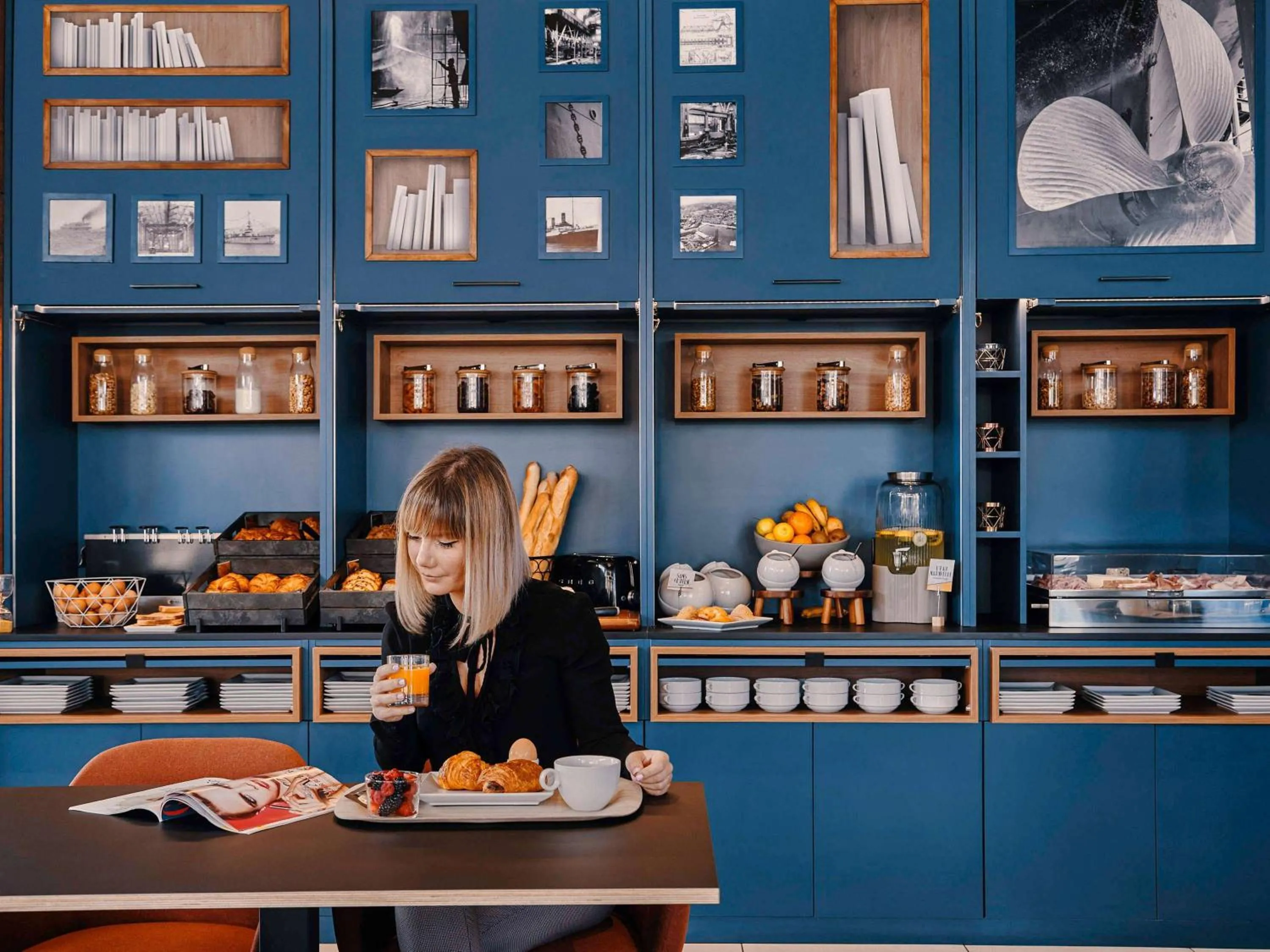 Property building in Hôtel Mercure Toulon La Seyne-Sur-Mer