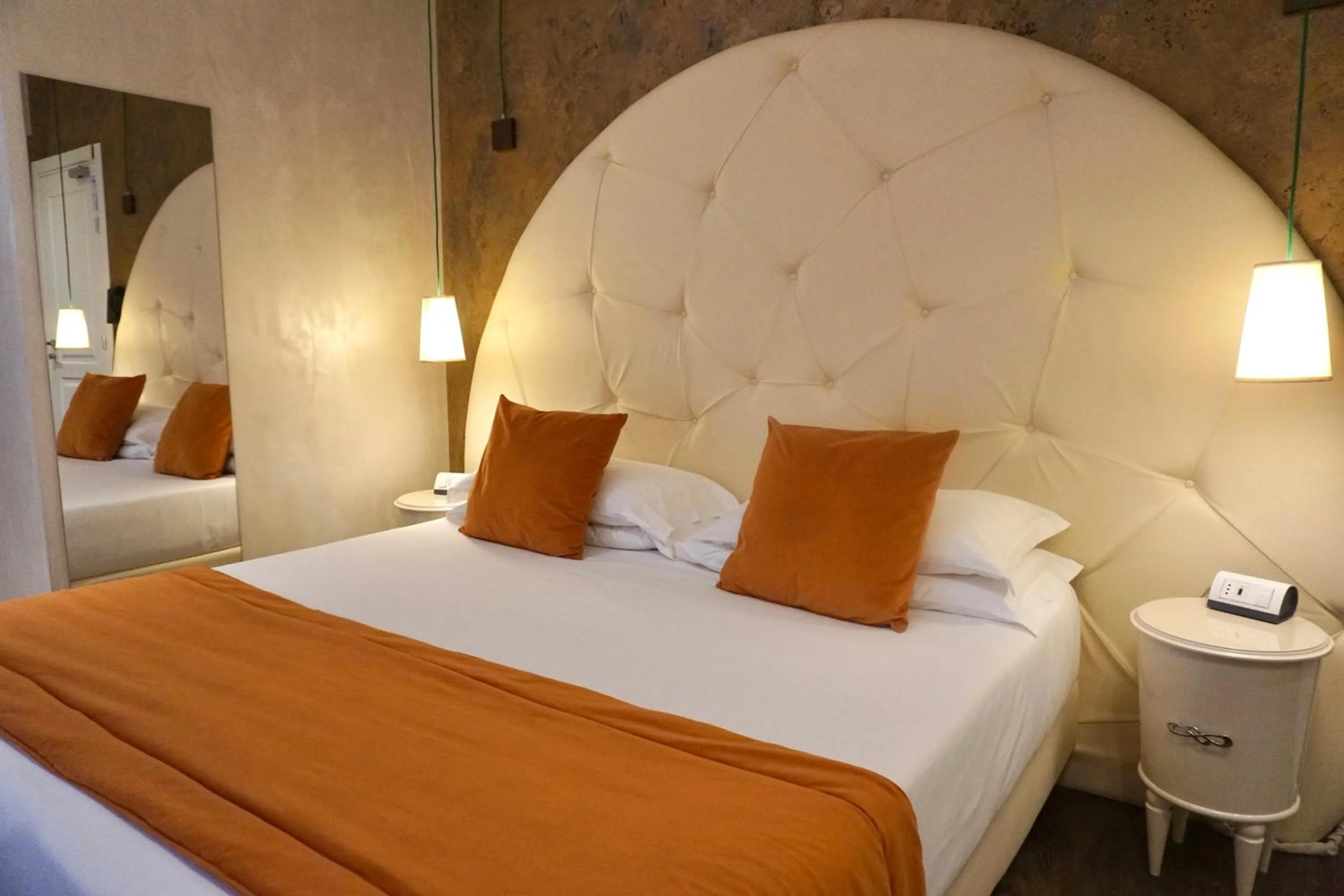 Bedroom, Bed in Hotel Vespasiano