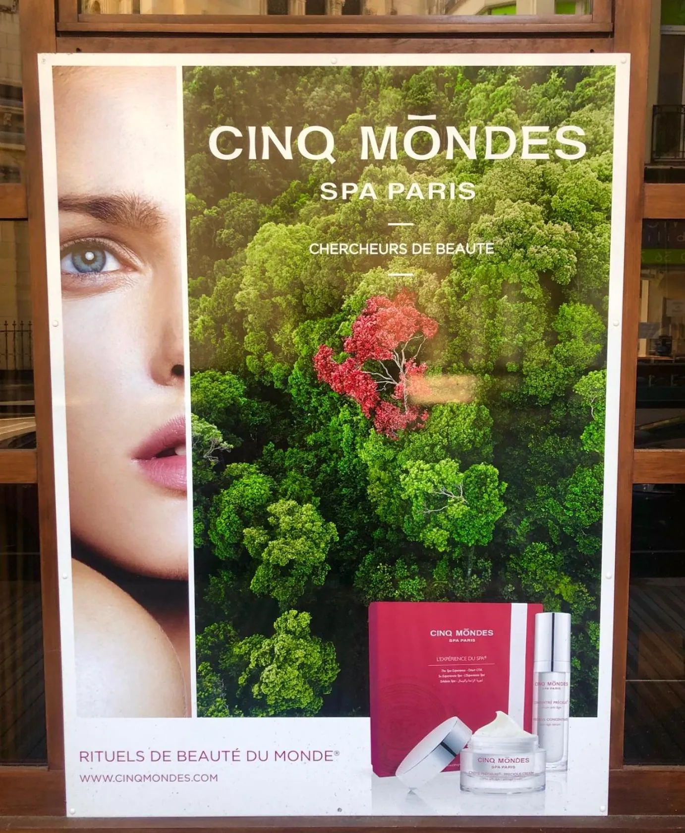 Massage in Kyriad Restaurant Centre SPA Vichy