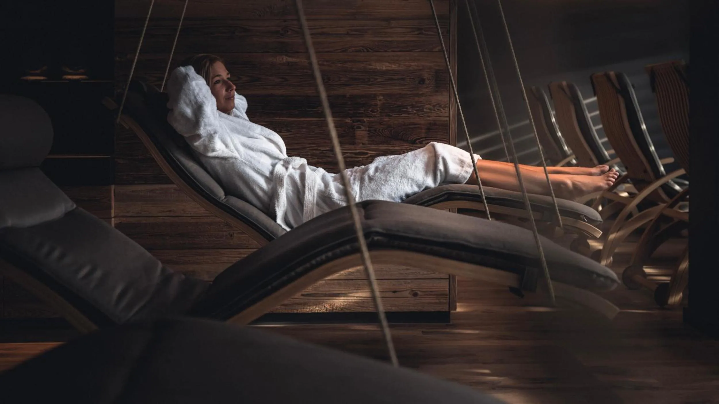 Spa and wellness centre/facilities in Le Parc Hôtel devient YONA