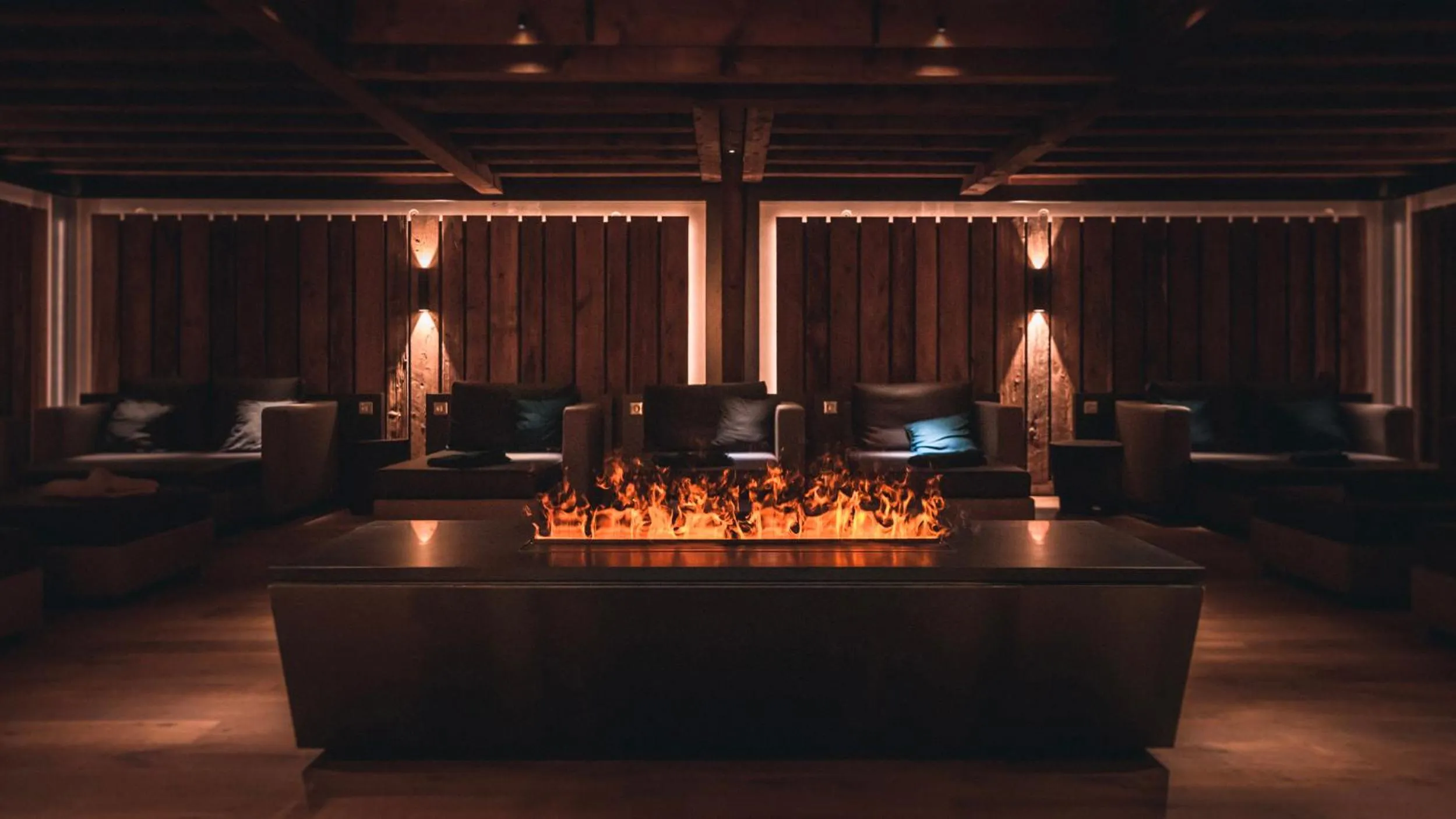 Spa and wellness centre/facilities in Le Parc Hôtel devient YONA