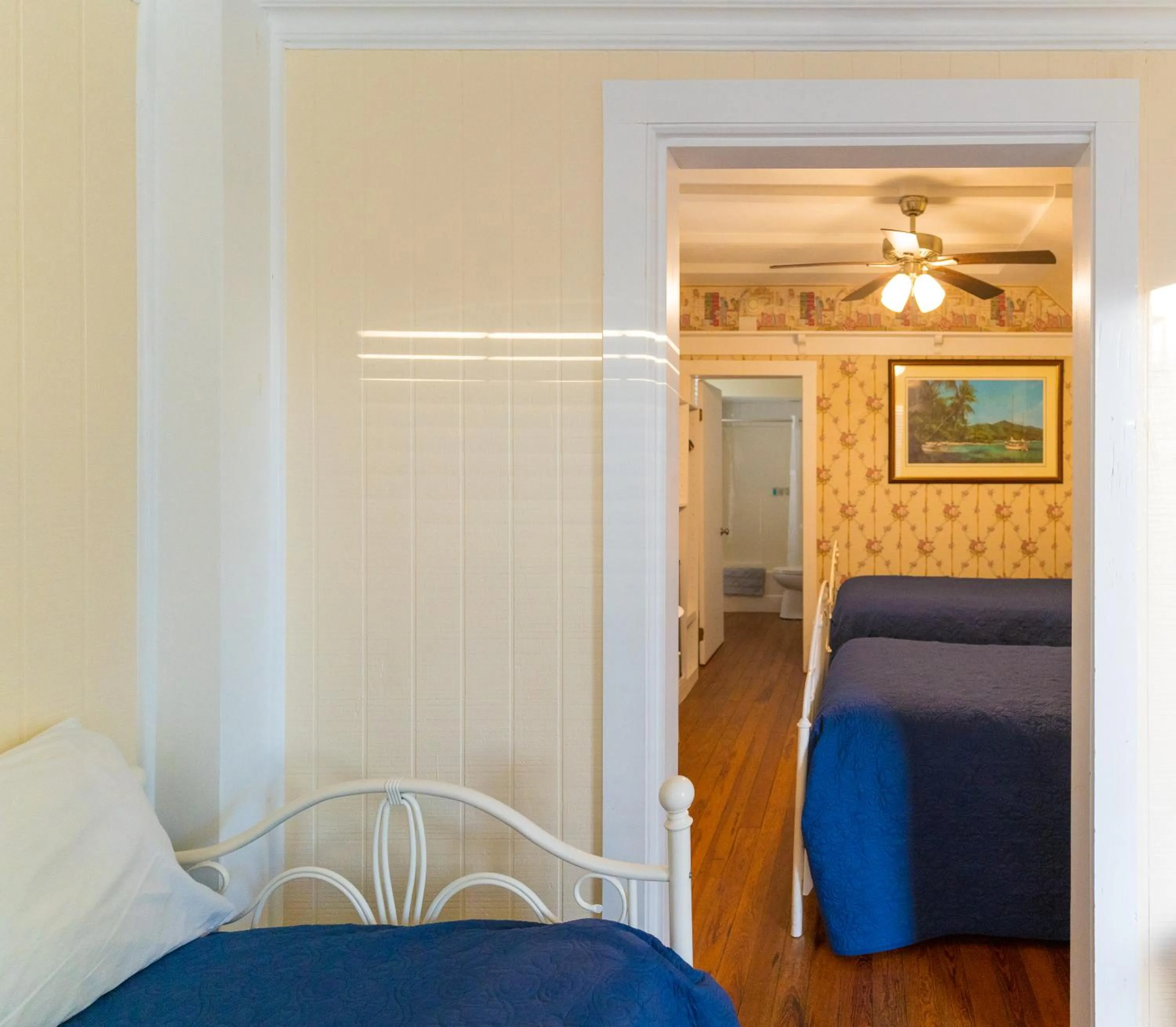 Bed in The Heirloom Inn Mount Dora