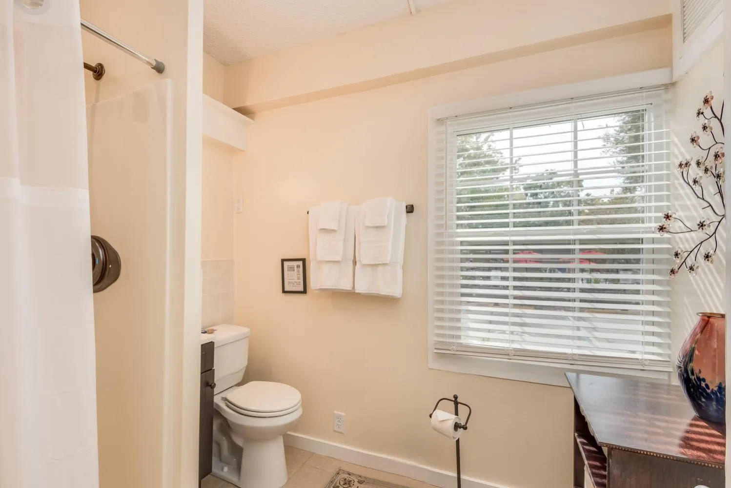 Bathroom in The Heirloom Inn Mount Dora