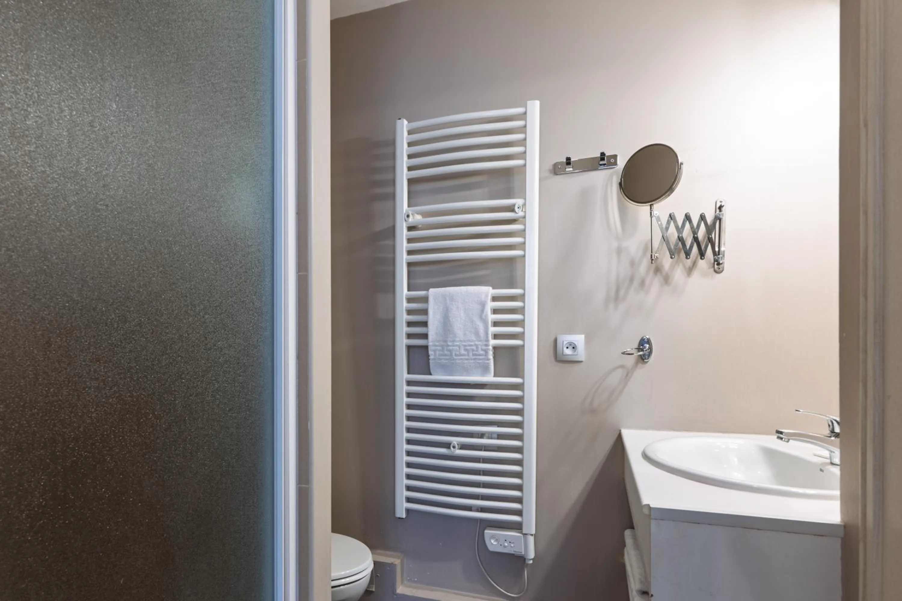 Bathroom in Residhotel Lille Vauban