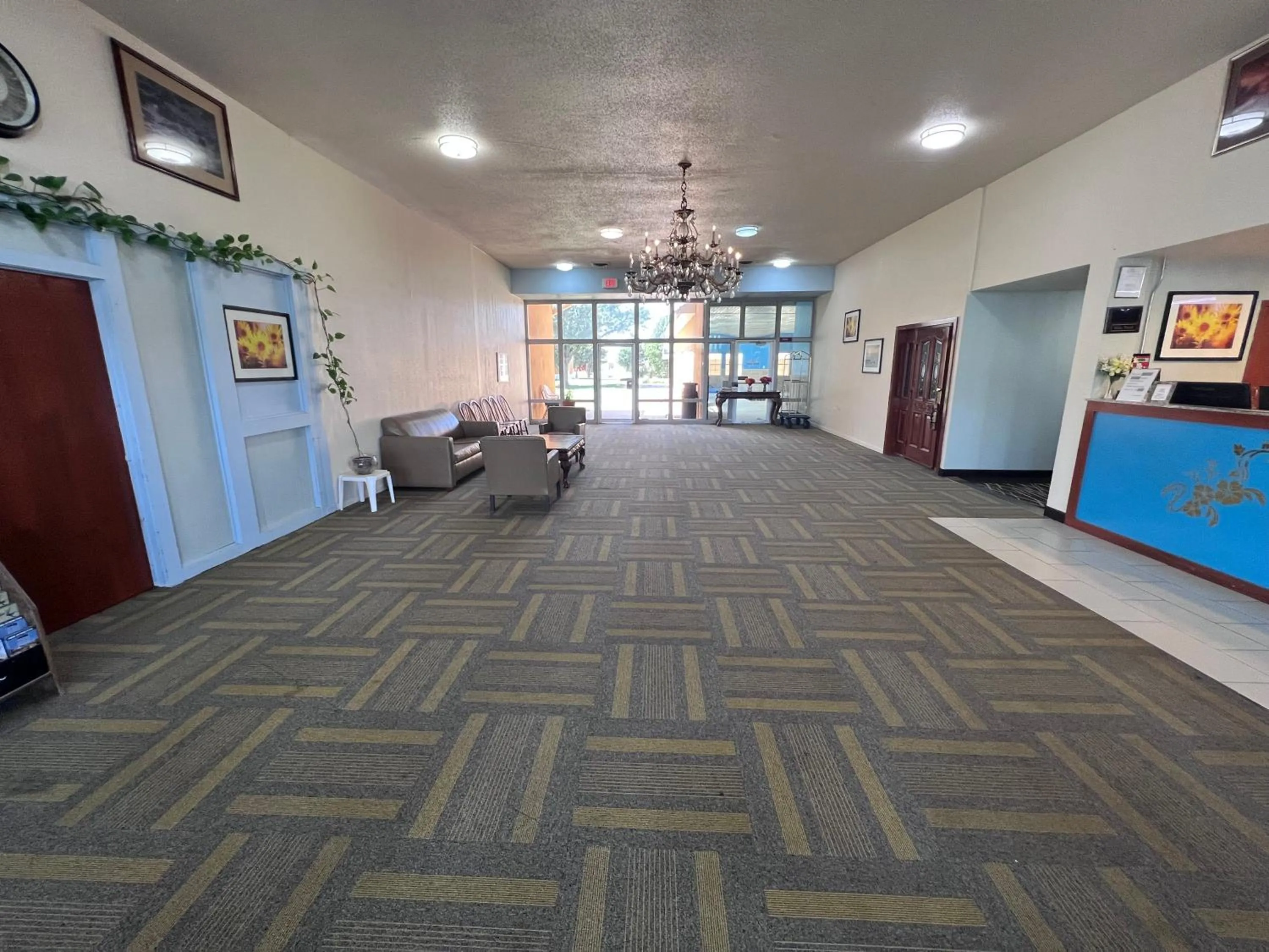 Living room in Colby Inn and Suites