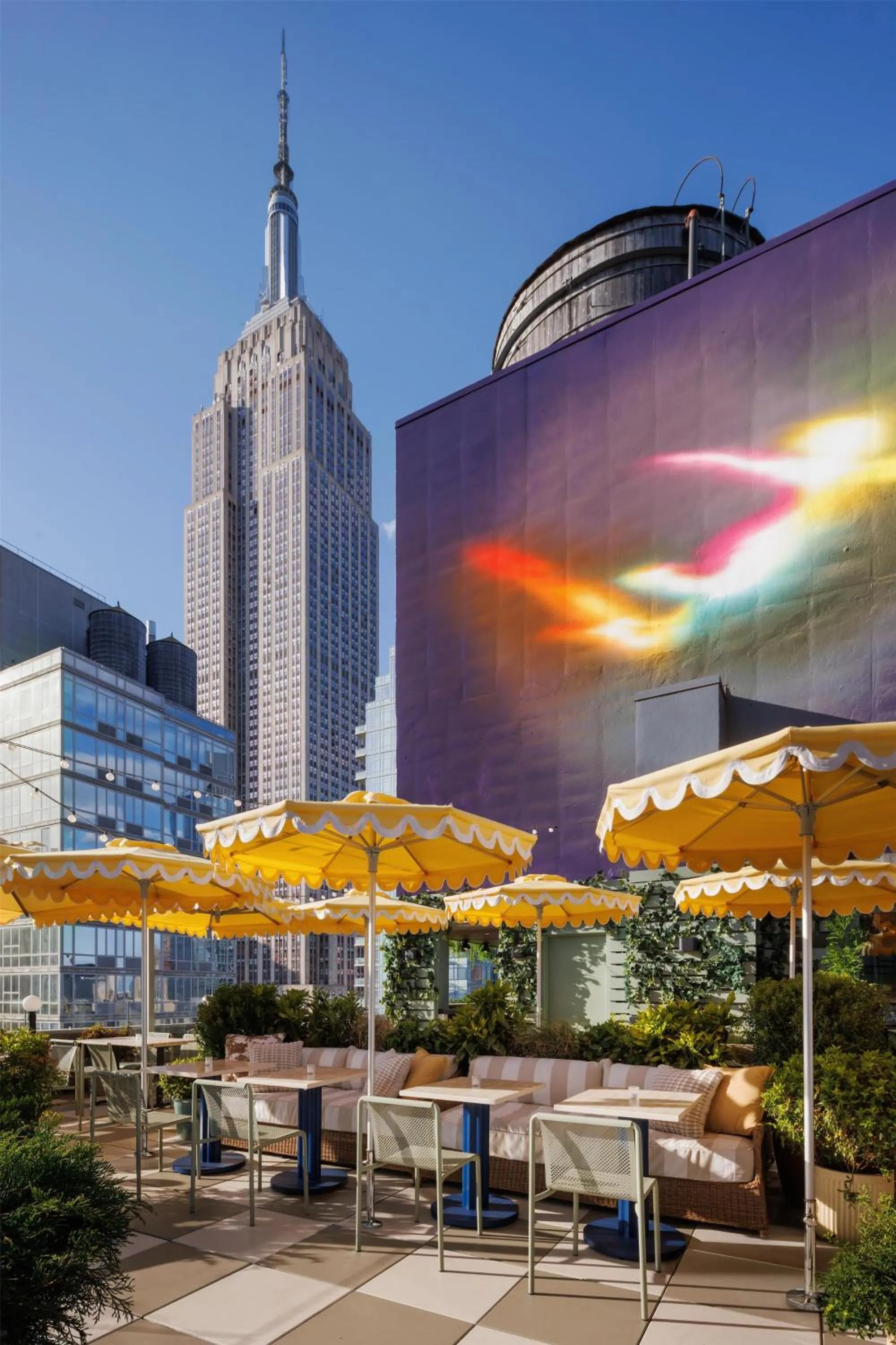 Lounge or bar in Arlo NoMad